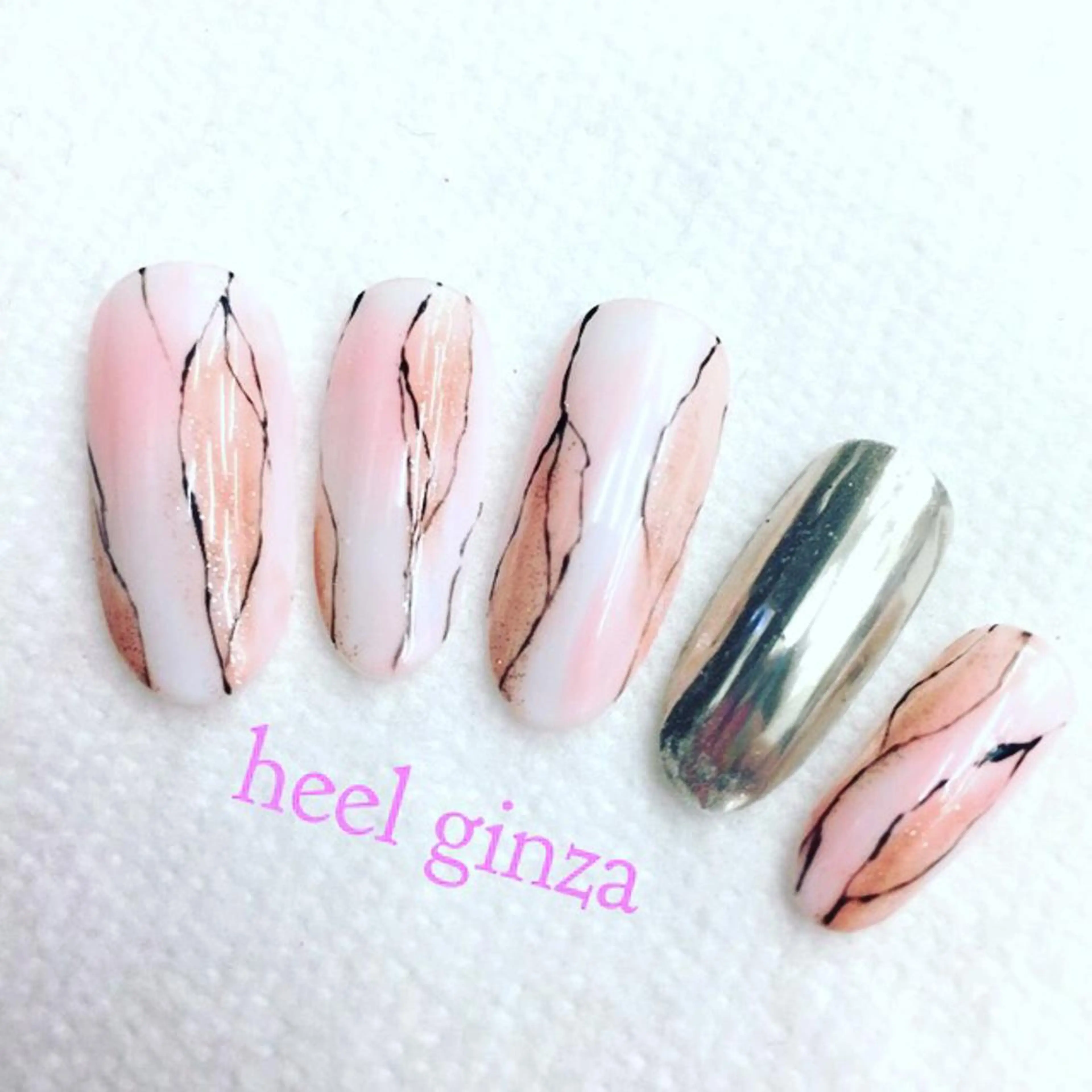 ネイル ミラーネイル ピンク miel nailのネイルデザイン