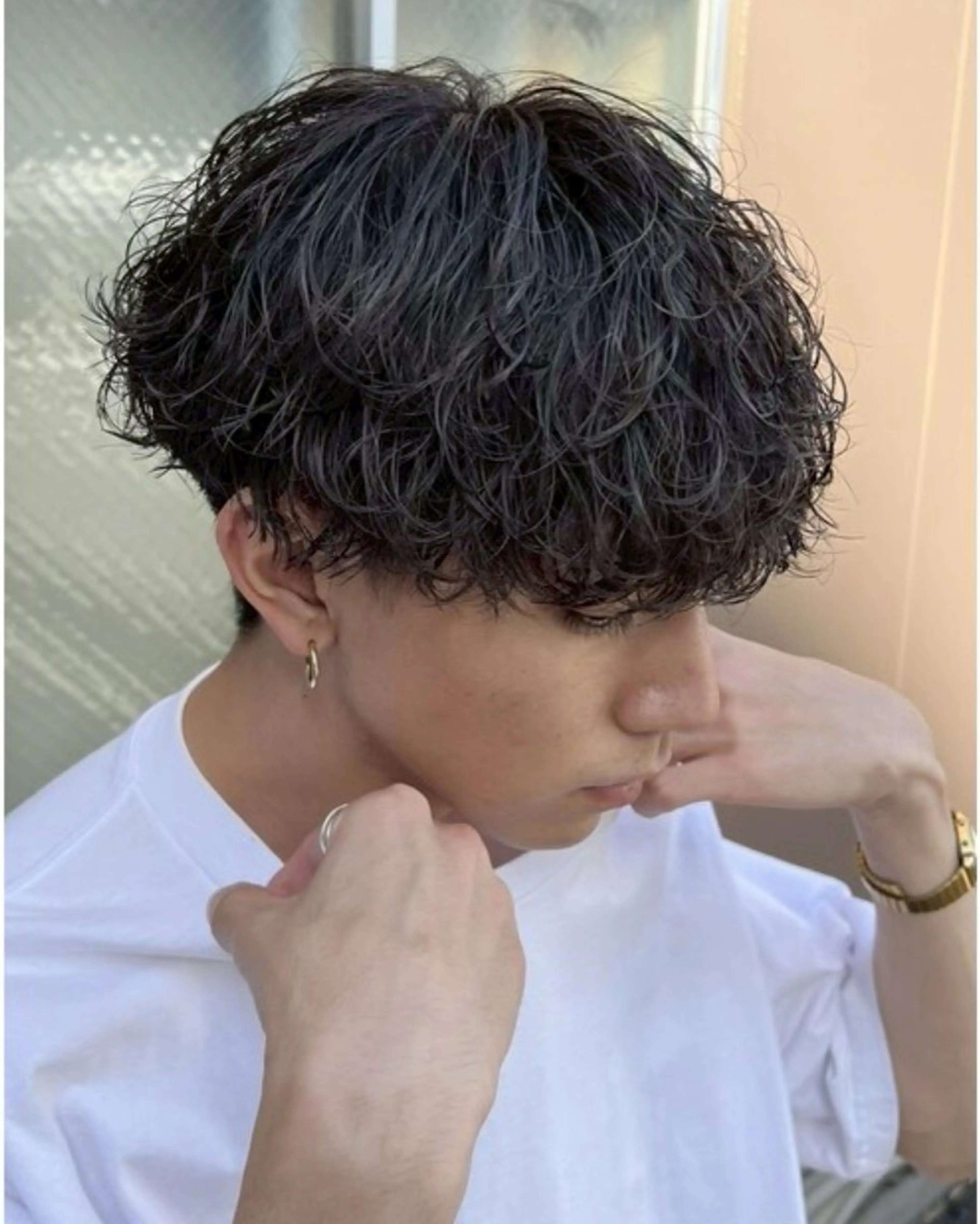 カット＋波巻きツイストパーマの写真