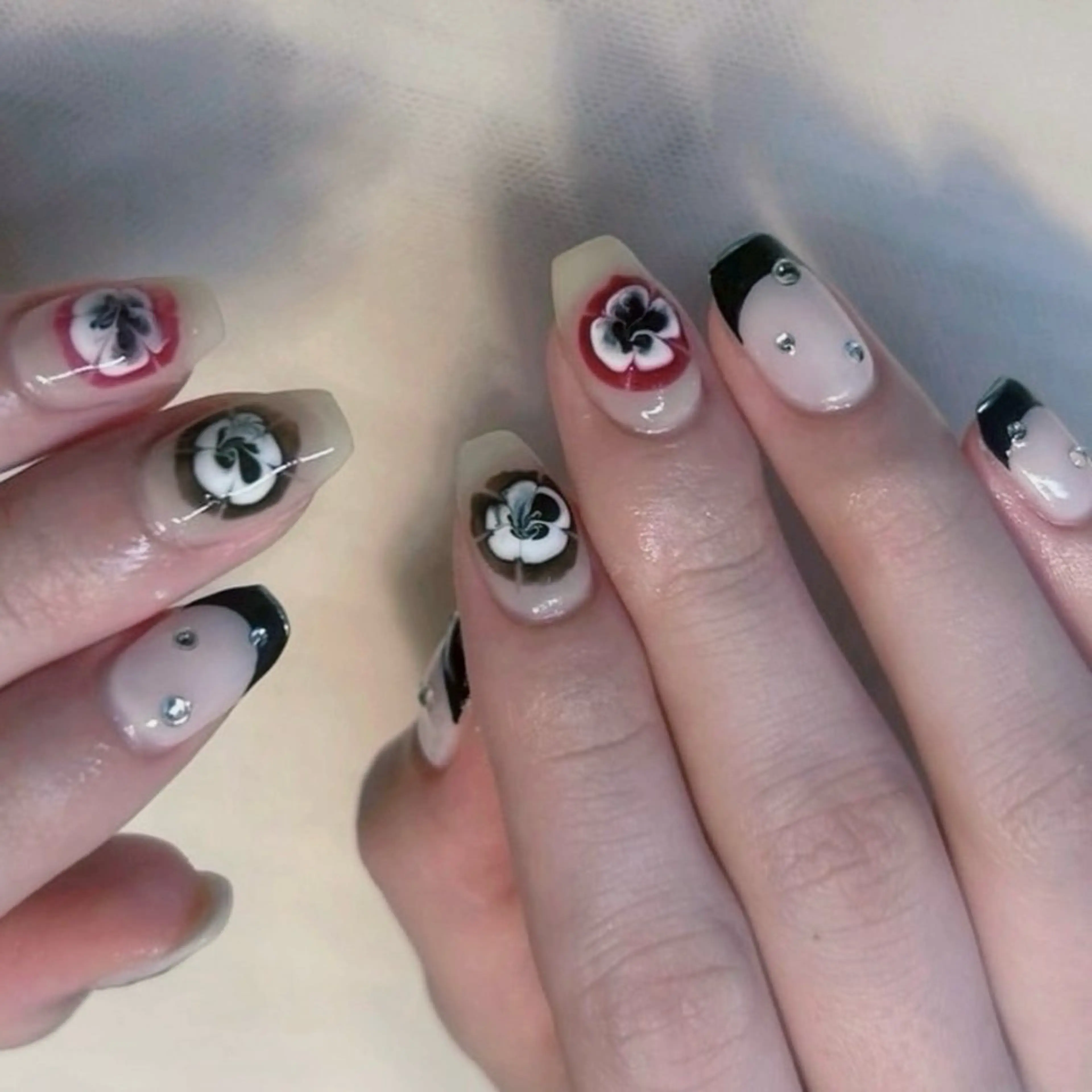 ネイル Nbibi nail salonのネイルデザイン