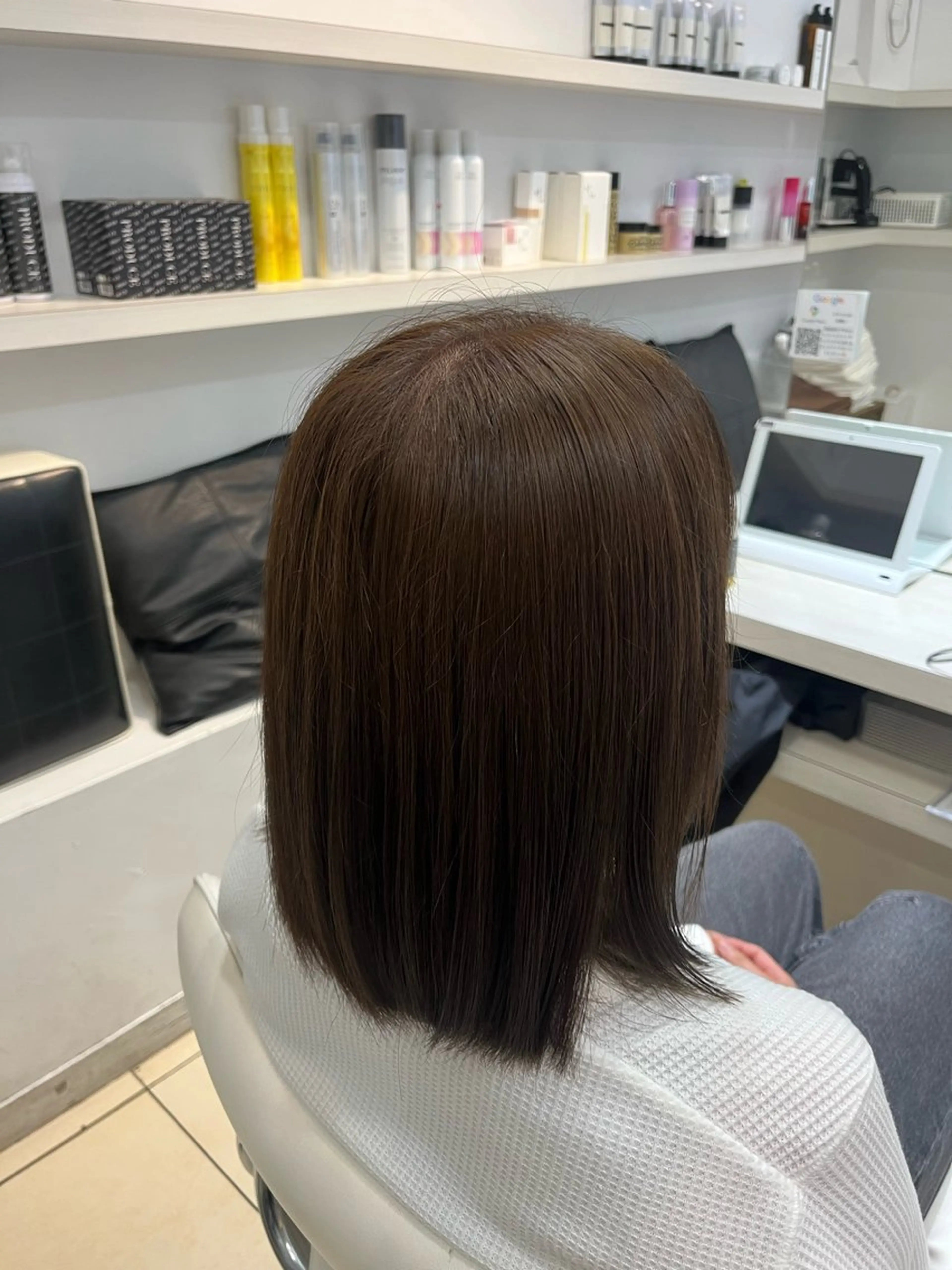 セミロング ヘアカラー トリートメント 【髪質改善カラー】 あむ·. ⟡ 🖤のヘアスタイル