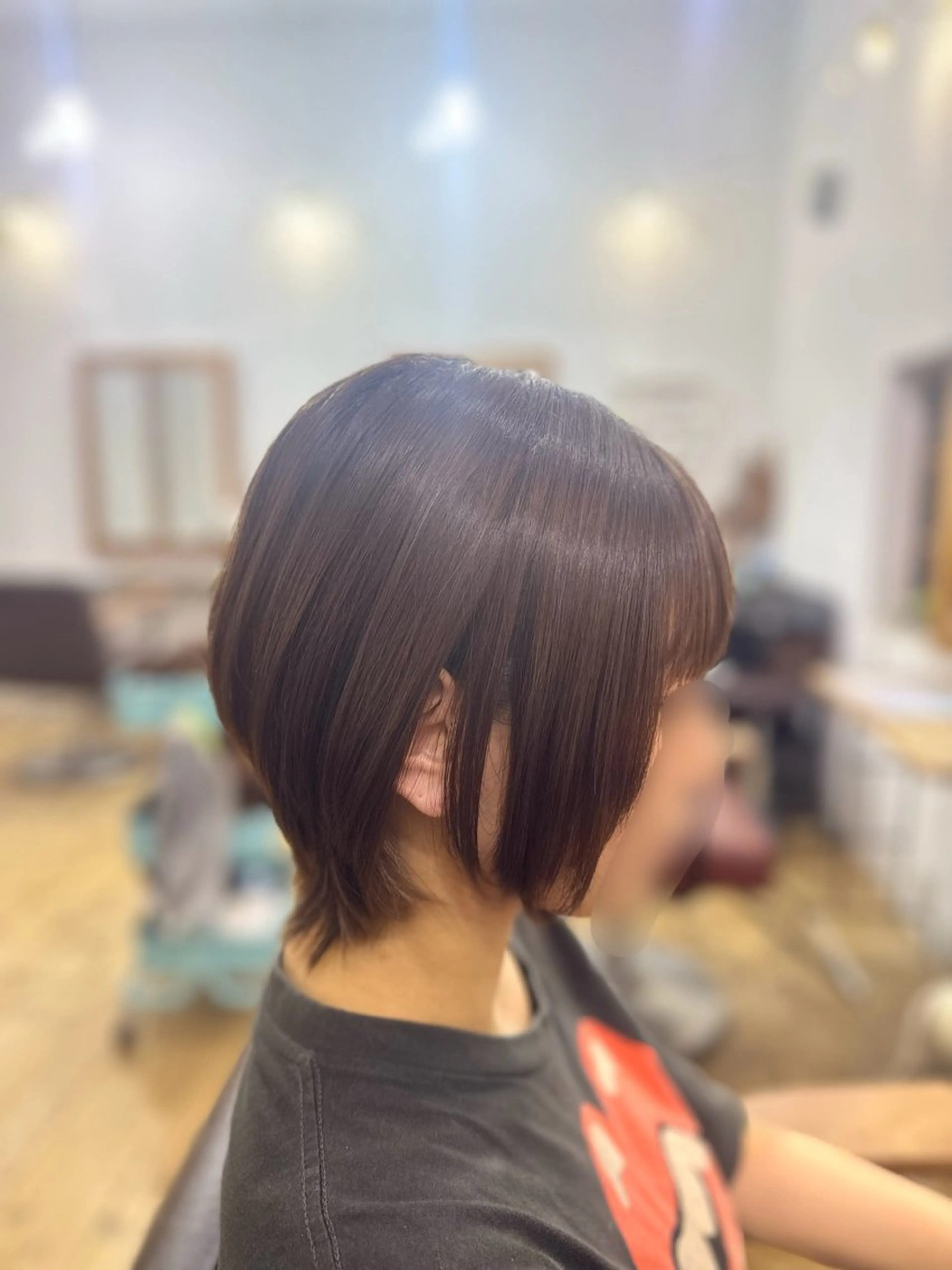 ショート ショートヘア ウルフカット mouair所属・永田 こころのヘアスタイル