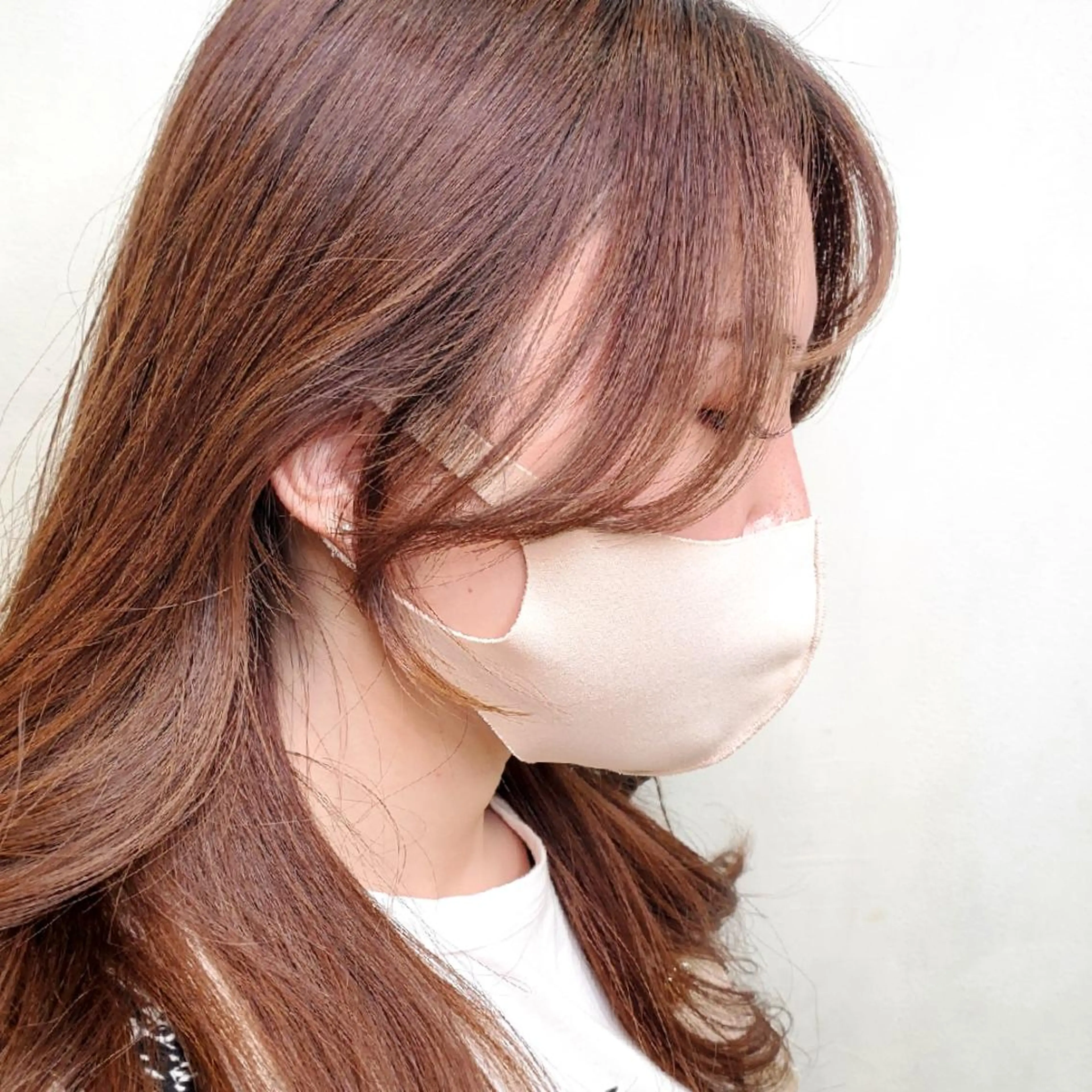ロング エギョモリ 顔周りカット 韓国風ヘア サイドバング 韓国レイヤー　 suzuのヘアスタイル