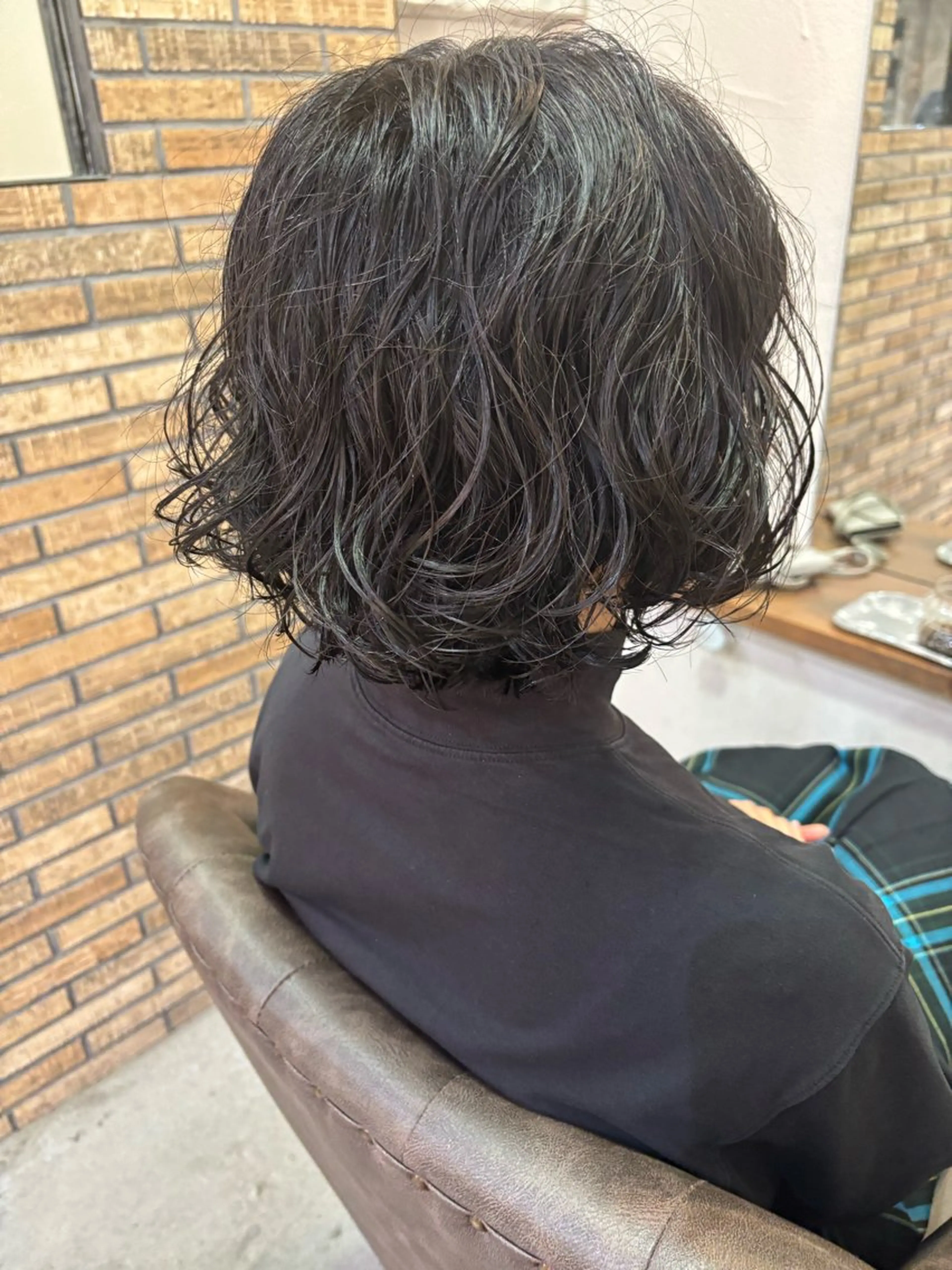 ミディアム パーマ ショート・パーマ・デ ザインカラー/むつみのヘアスタイル