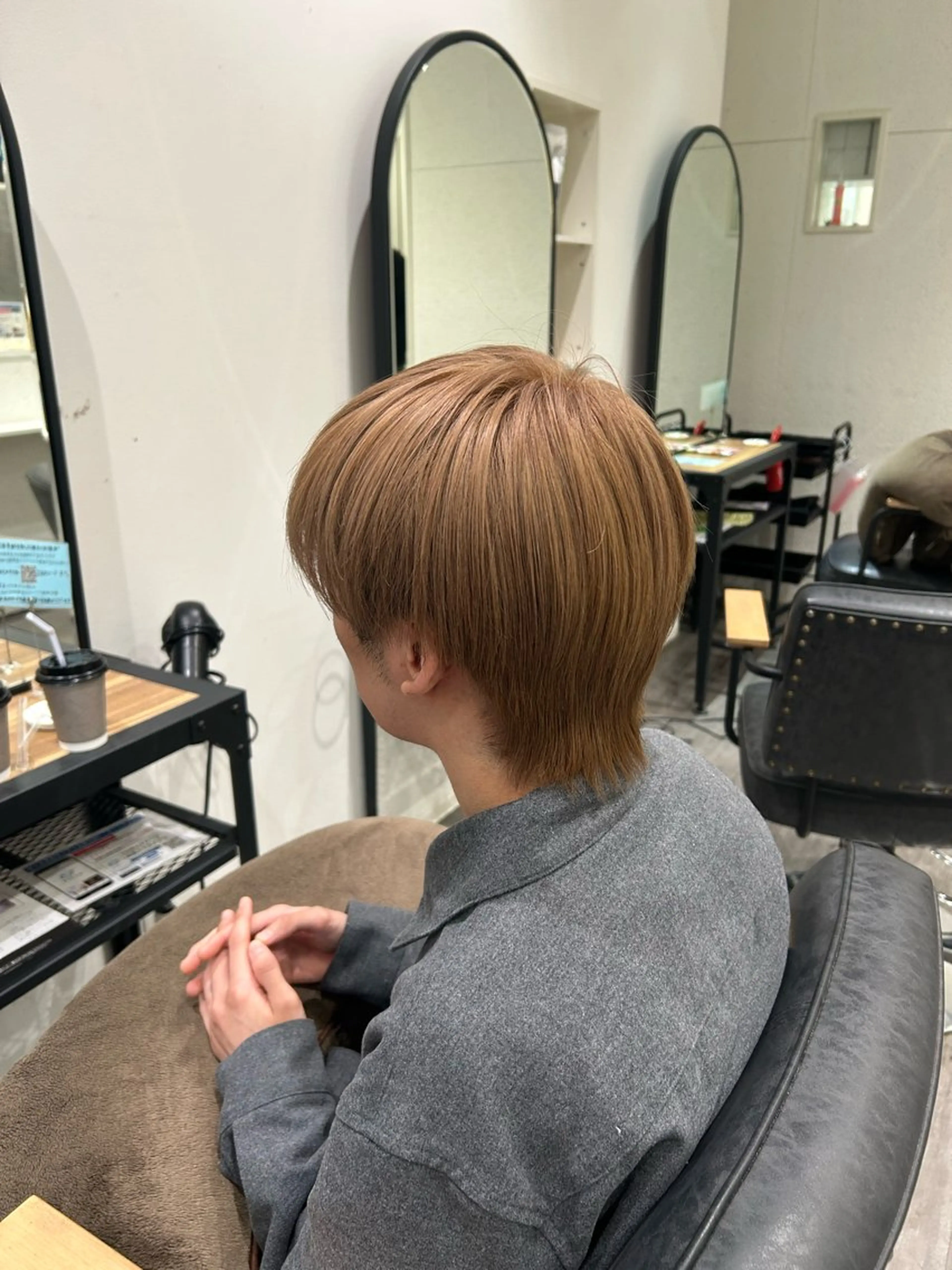 ショート カラー ヘアアレンジ メンズ ベージュカラー ミルクティーベージュ ヘアカラー トリートメント カラーリスト💟草間 紫音💟のヘアスタイル