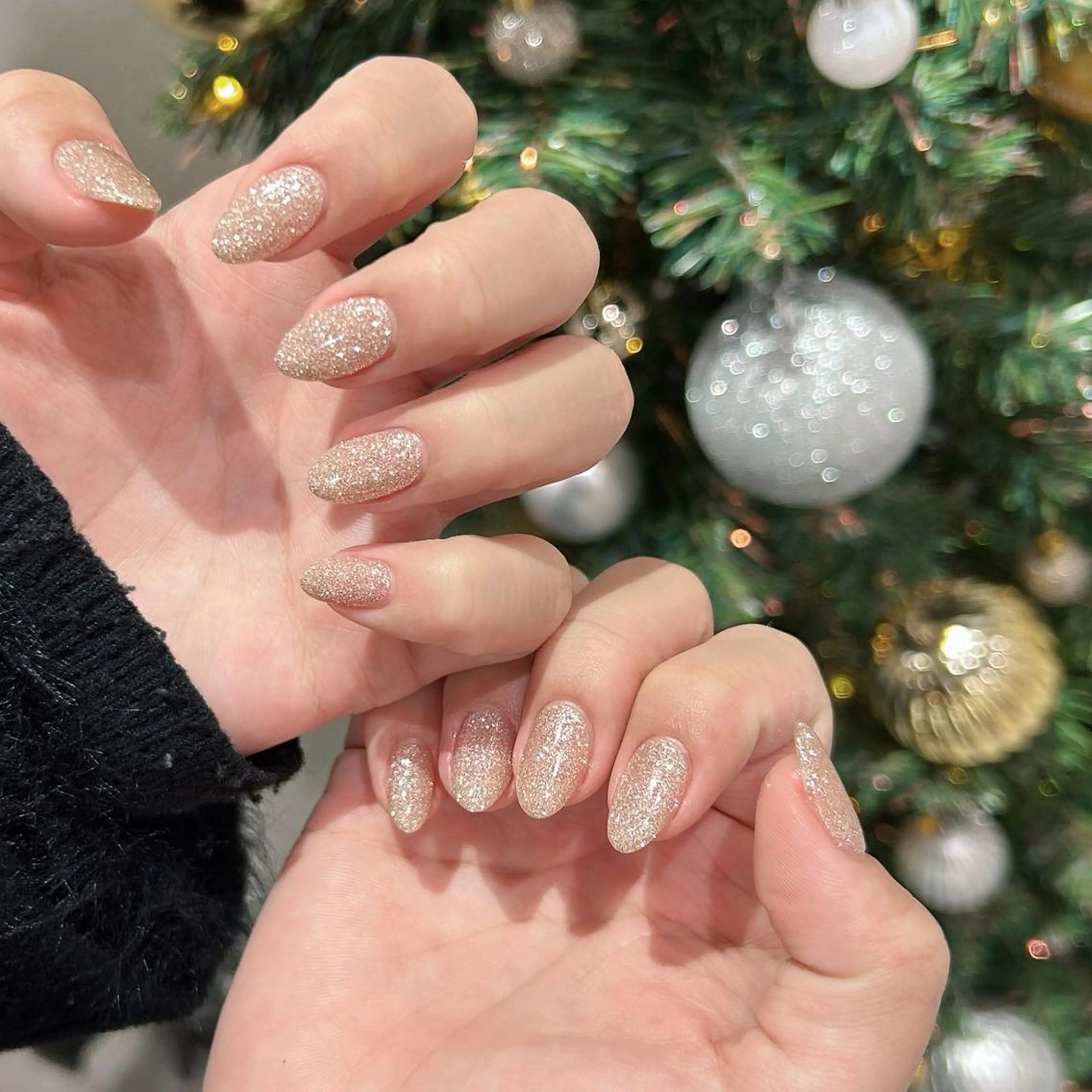 【オフ無】HANDワンカラーorマグネットorフラッシュorラメグラ🌈ジェルネイル¥7900→¥4800の写真