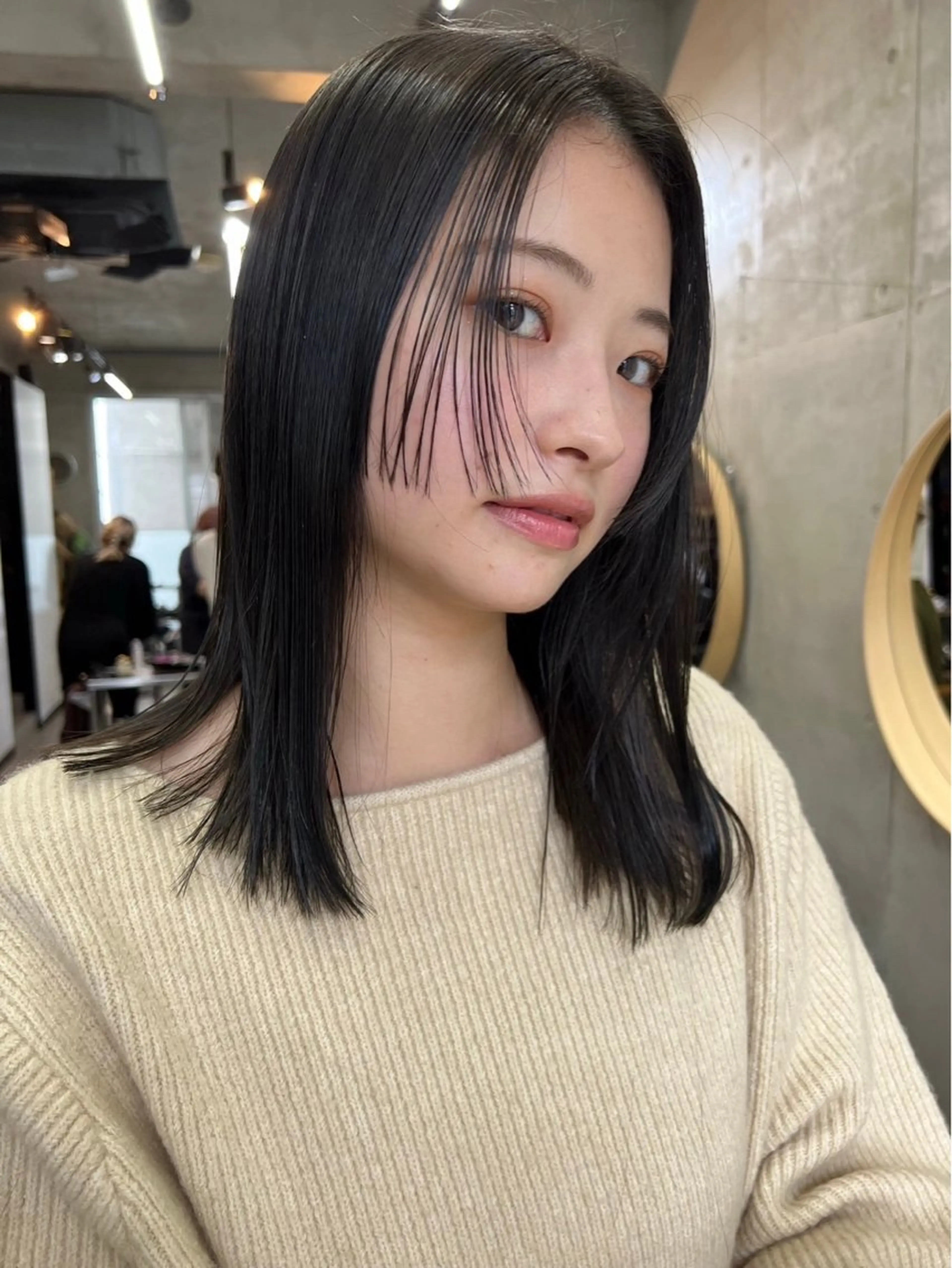 ロング カラー ベージュカラー ブリーチ ケアブリーチ 透明感カラー ダブルカラー カット SALT WATER所属・🫐 𝐌𝐚𝐨 🫐似合わせcutのヘアスタイル