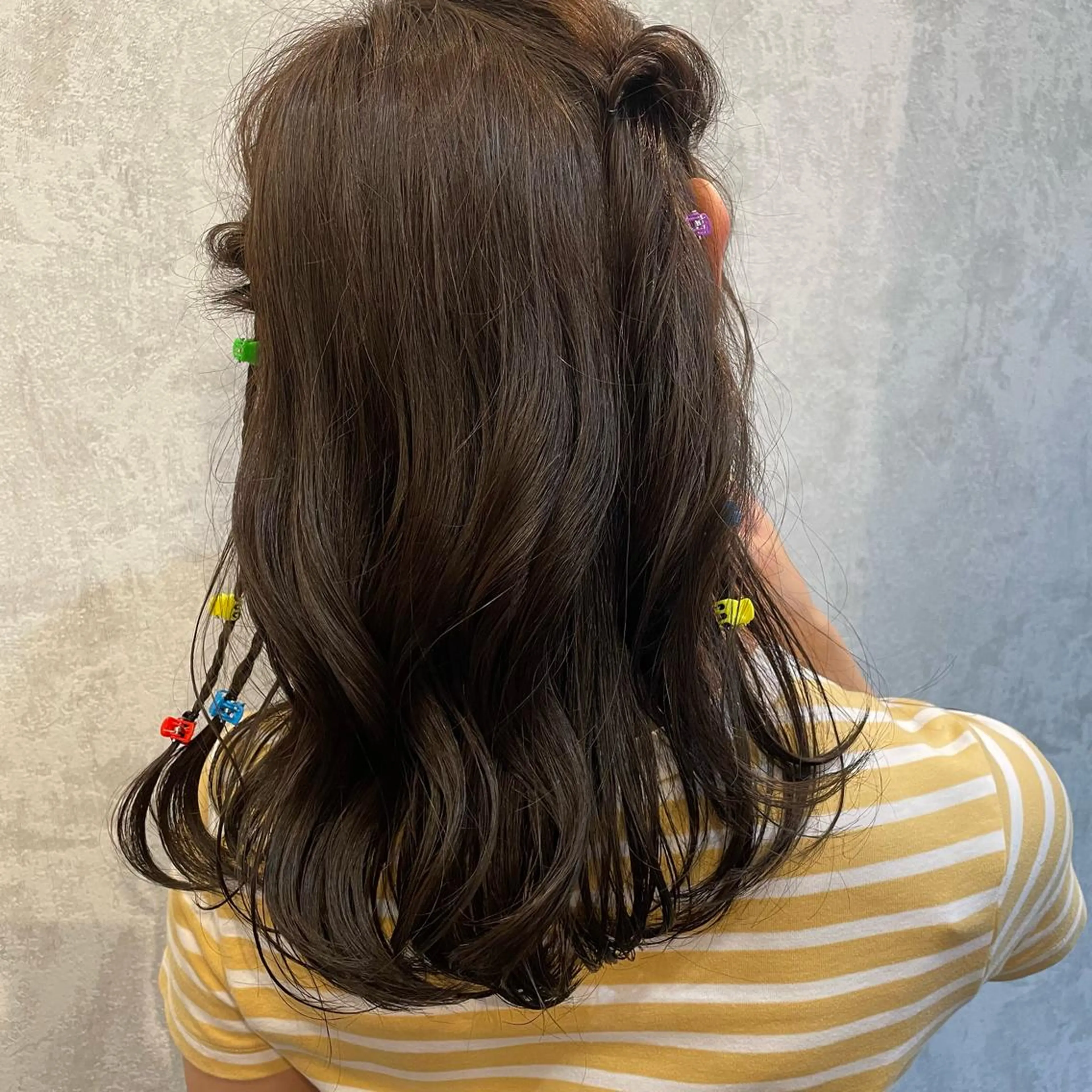 セミロング ヘアアレンジ 飯塚 沙衣のヘアスタイル