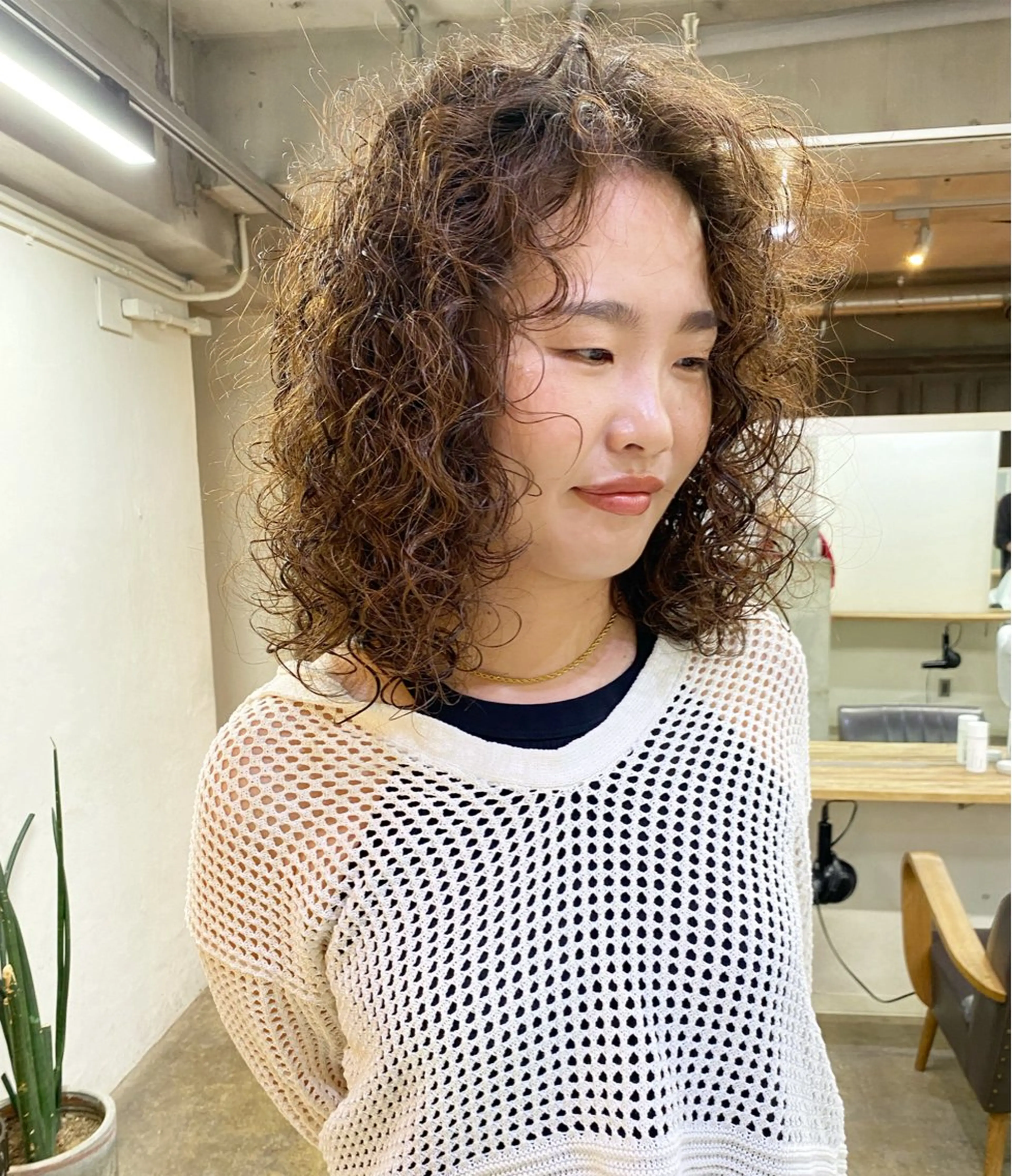 ミディアム パーマ ミディアムパーマ カット パーマ トリートメント 下北沢 soiのヘアスタイル