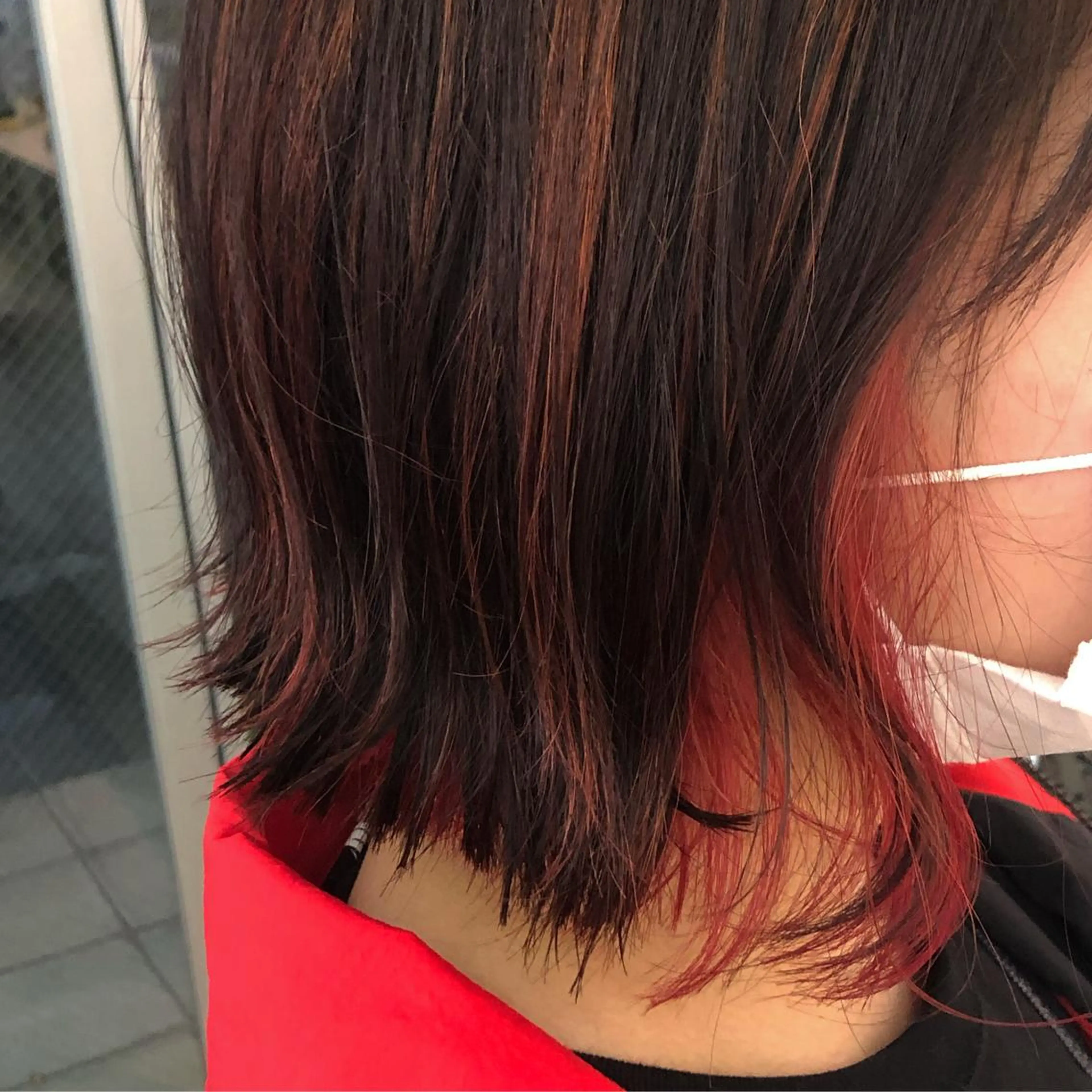 ショート カラー ヘアアレンジ デザインカラー ハイライトカラー インナーカラー ボブ ハイライト カット ヘアカラー 尾島 光季のヘアスタイル
