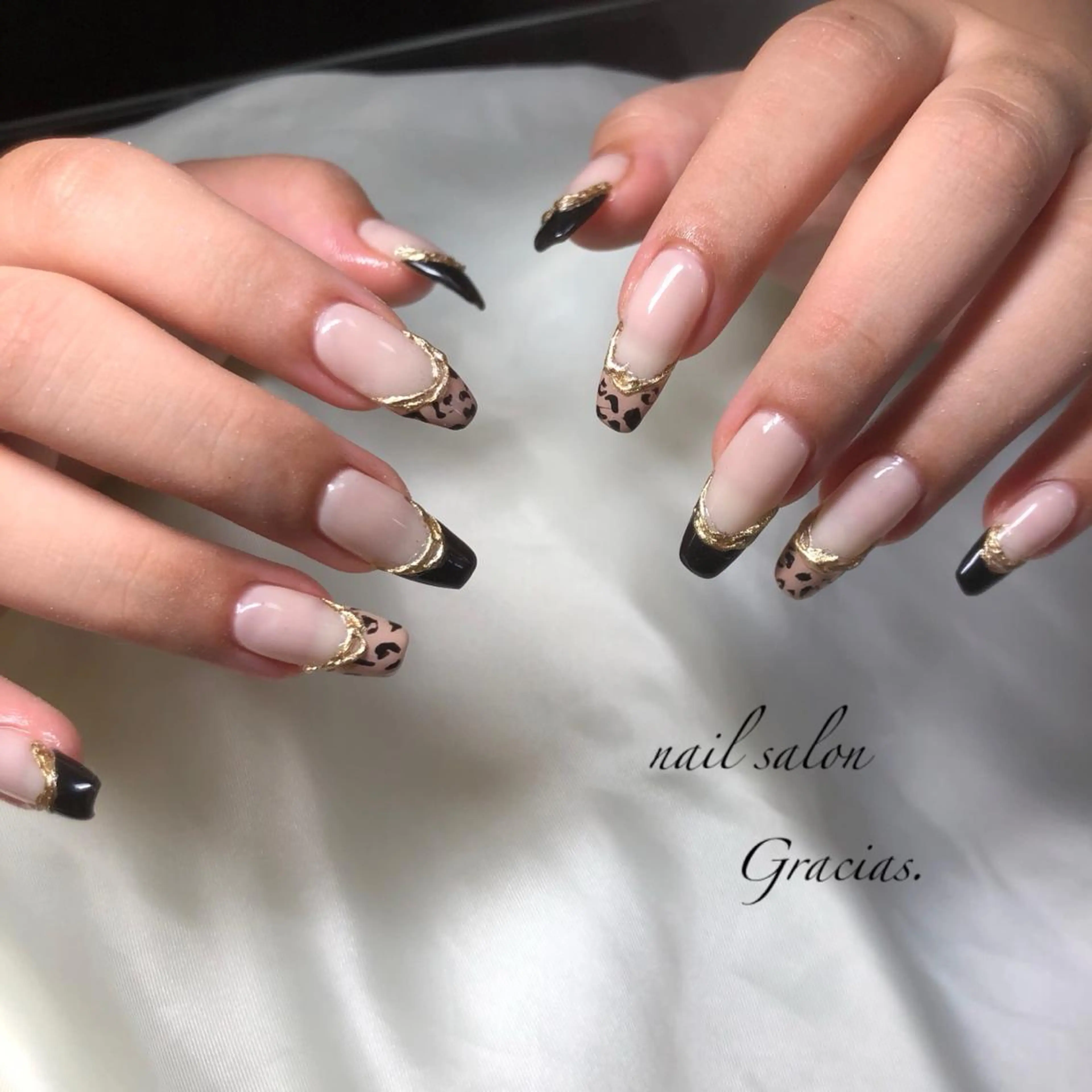 ネイル Gracias. rieのネイルデザイン