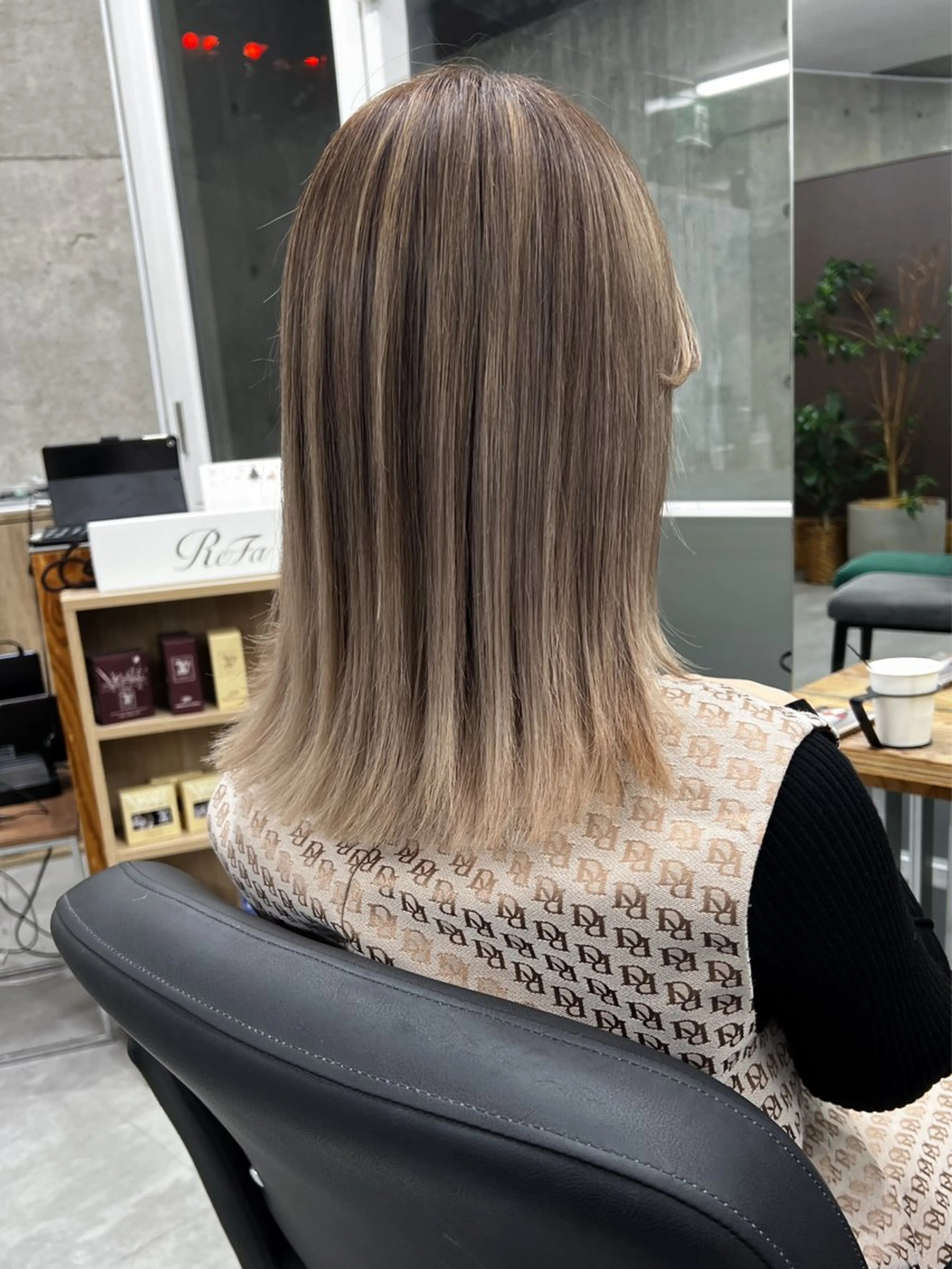 ミディアム カラー ブリーチ ヘアカラー トリートメント welring hair salon所属・welring hair salonのヘアスタイル