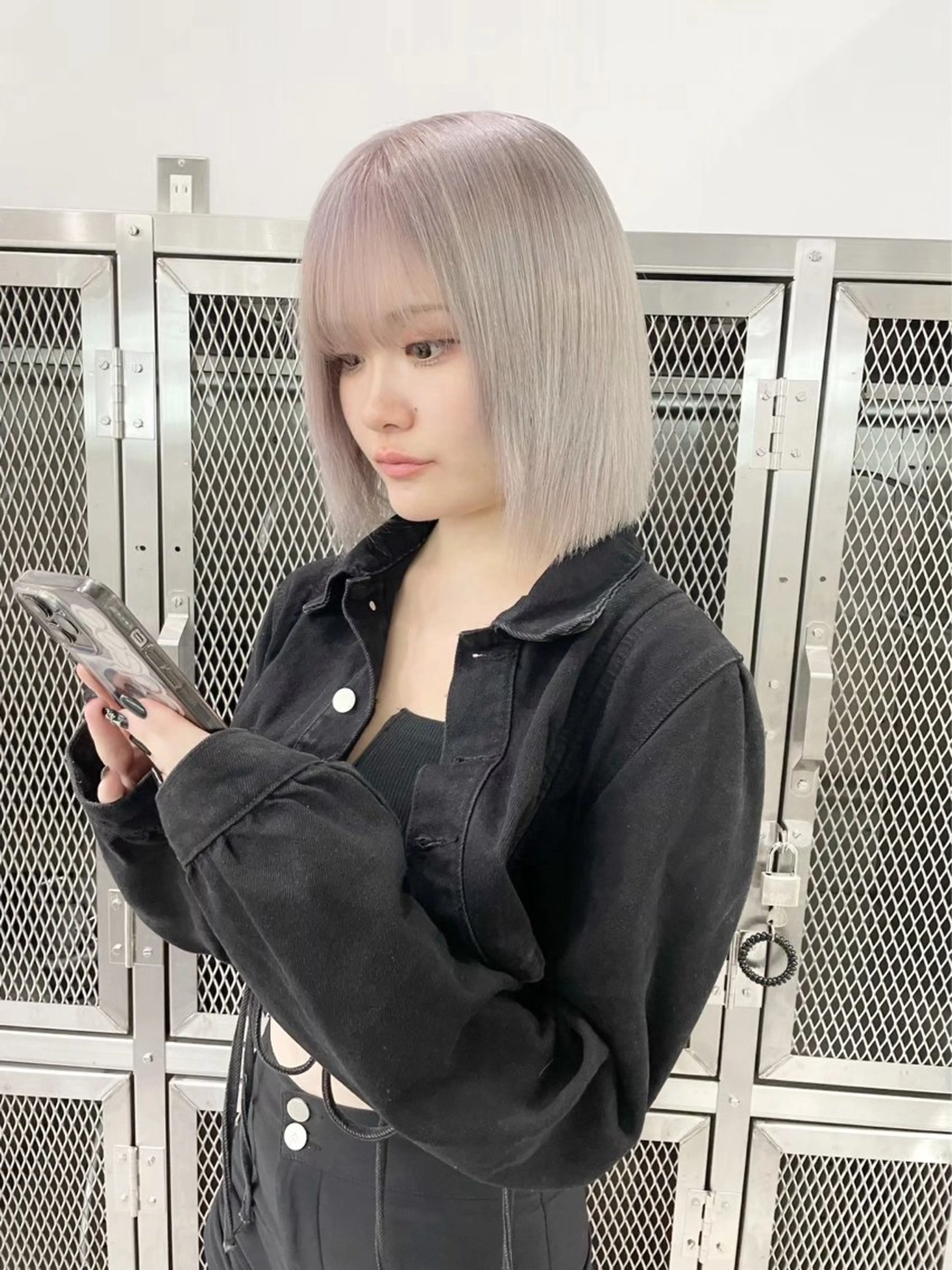 ミディアム カラー ベージュカラー ホワイトベージュ カット ヘアカラー wico こののヘアスタイル