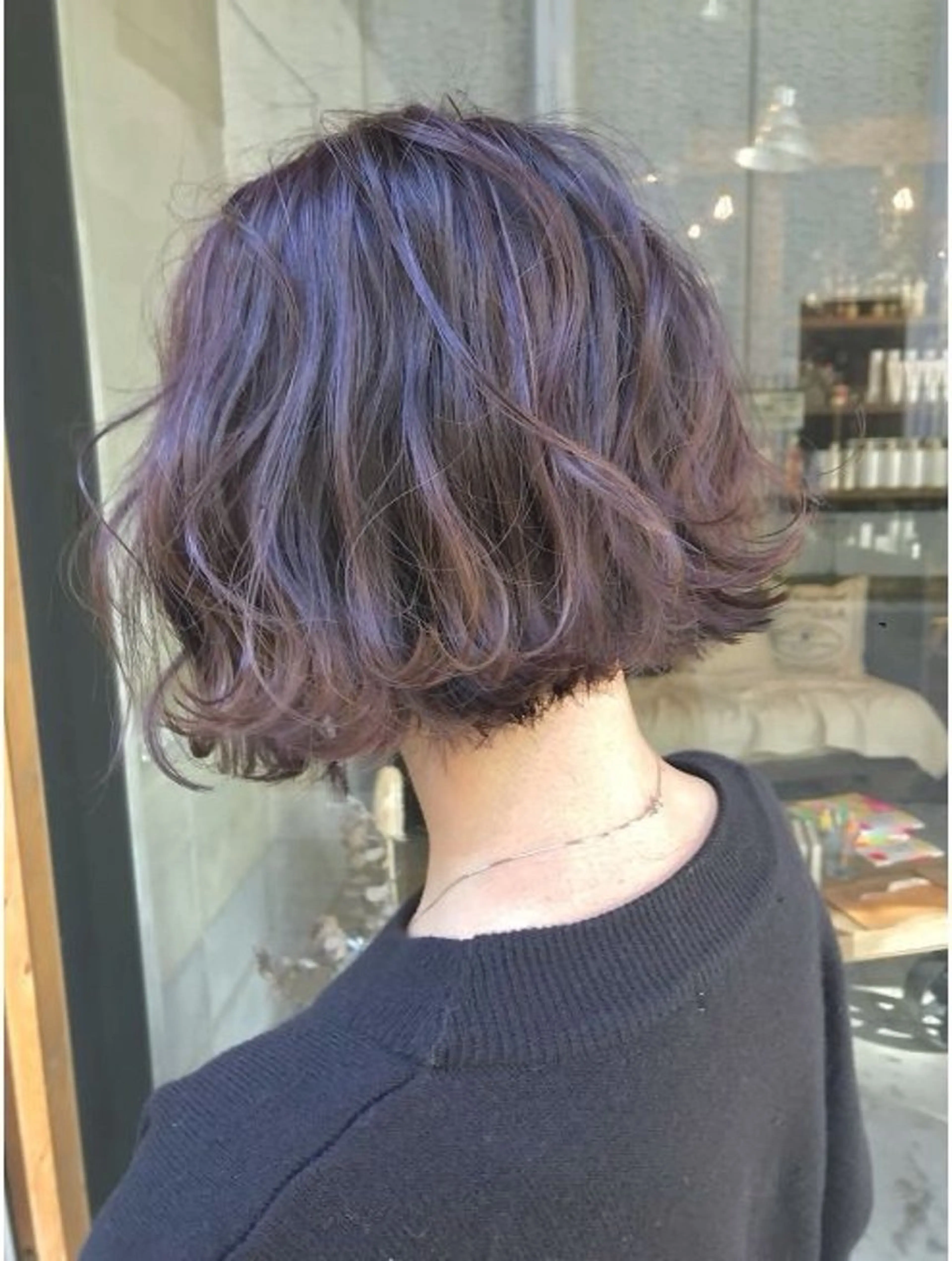 ショート カラー パーマ 森山 陽菜のヘアスタイル