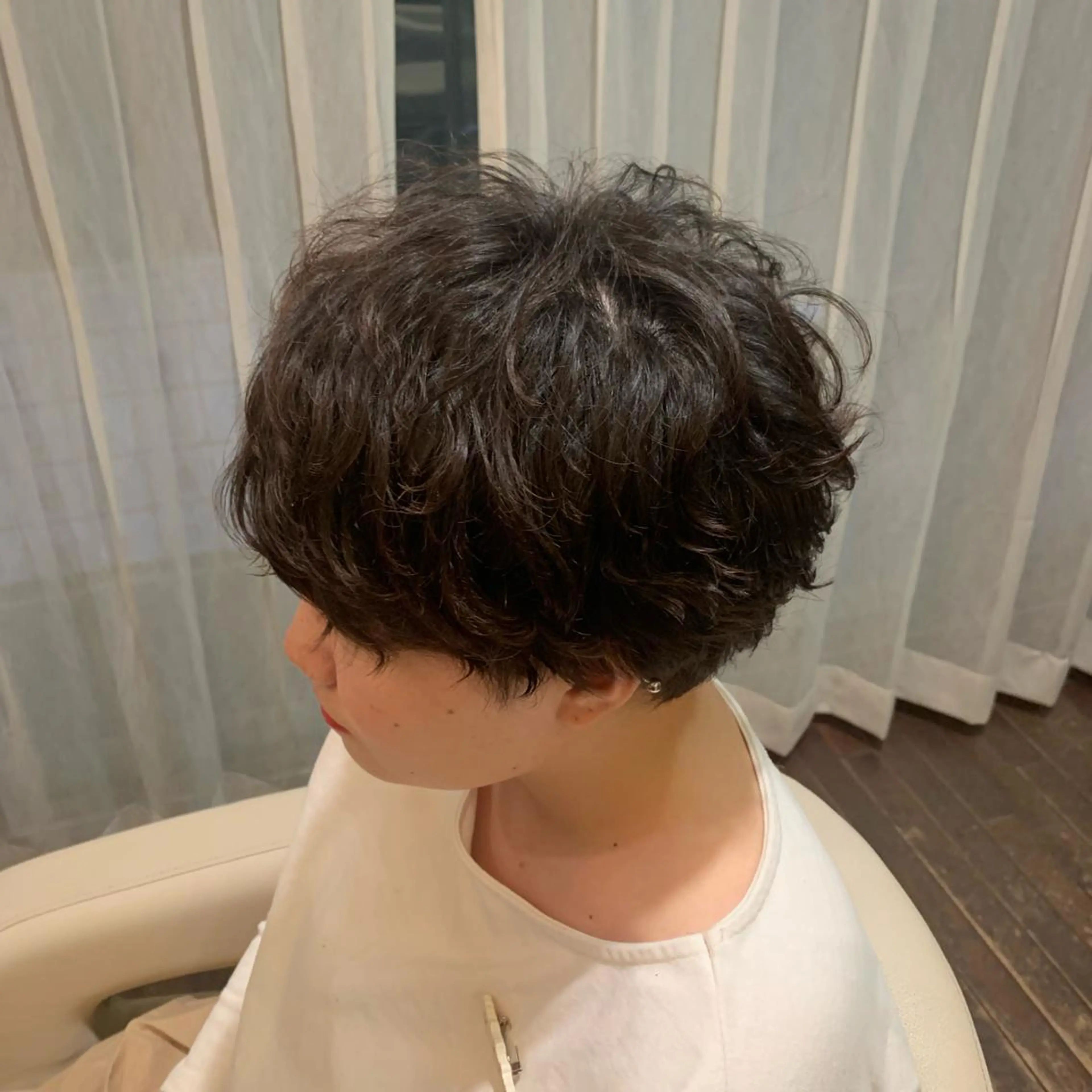 ショート パーマ Agu hair verse所属・小顔/似合わせカット 杉山莉菜のヘアスタイル