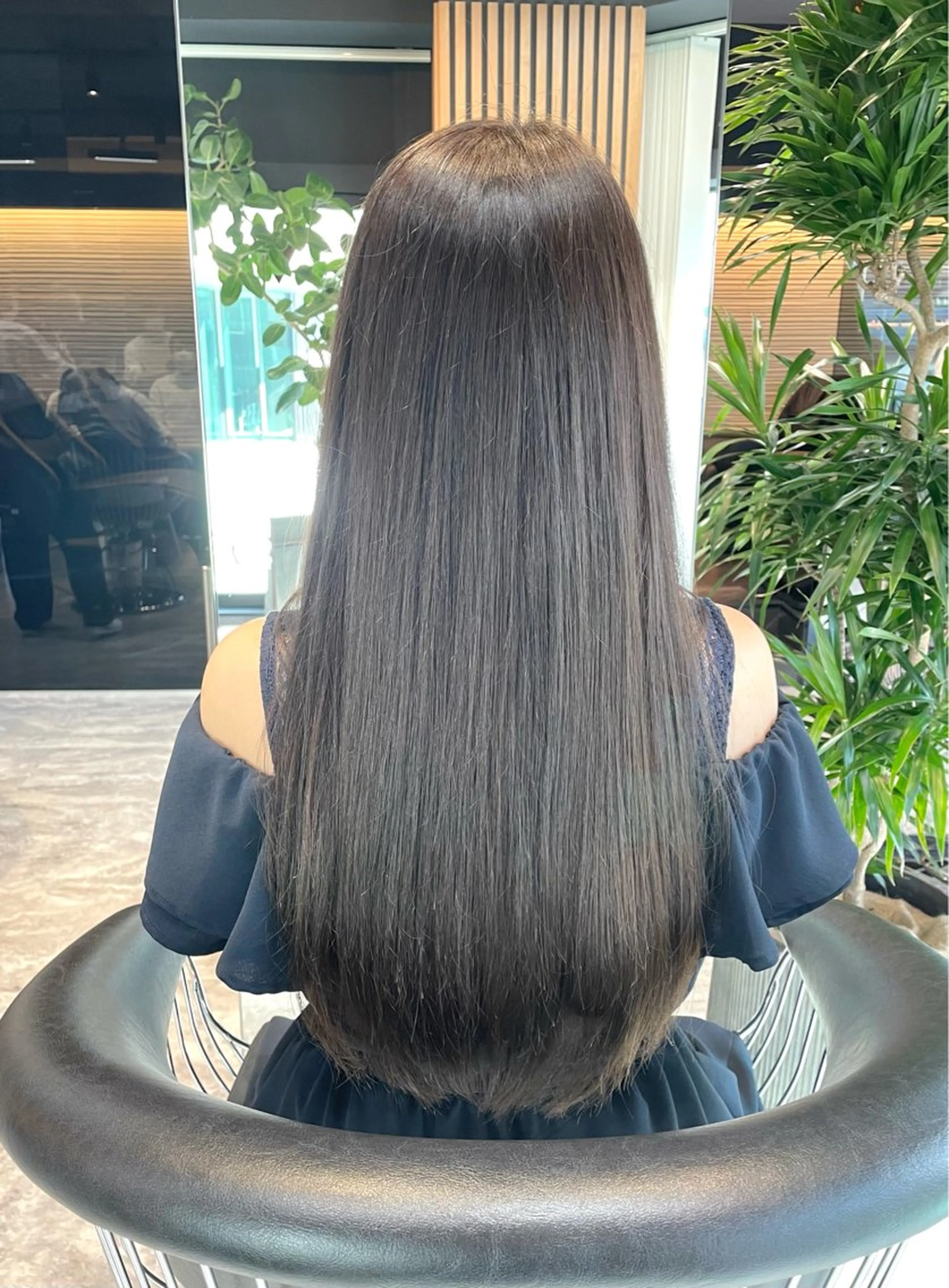 ロング 髪質改善 トリートメント 酸性ストレート ヘアカラー 縮毛矯正 トリートメント 縮毛矯正/酸性ストレ ート/艶カラー/堅田のヘアスタイル