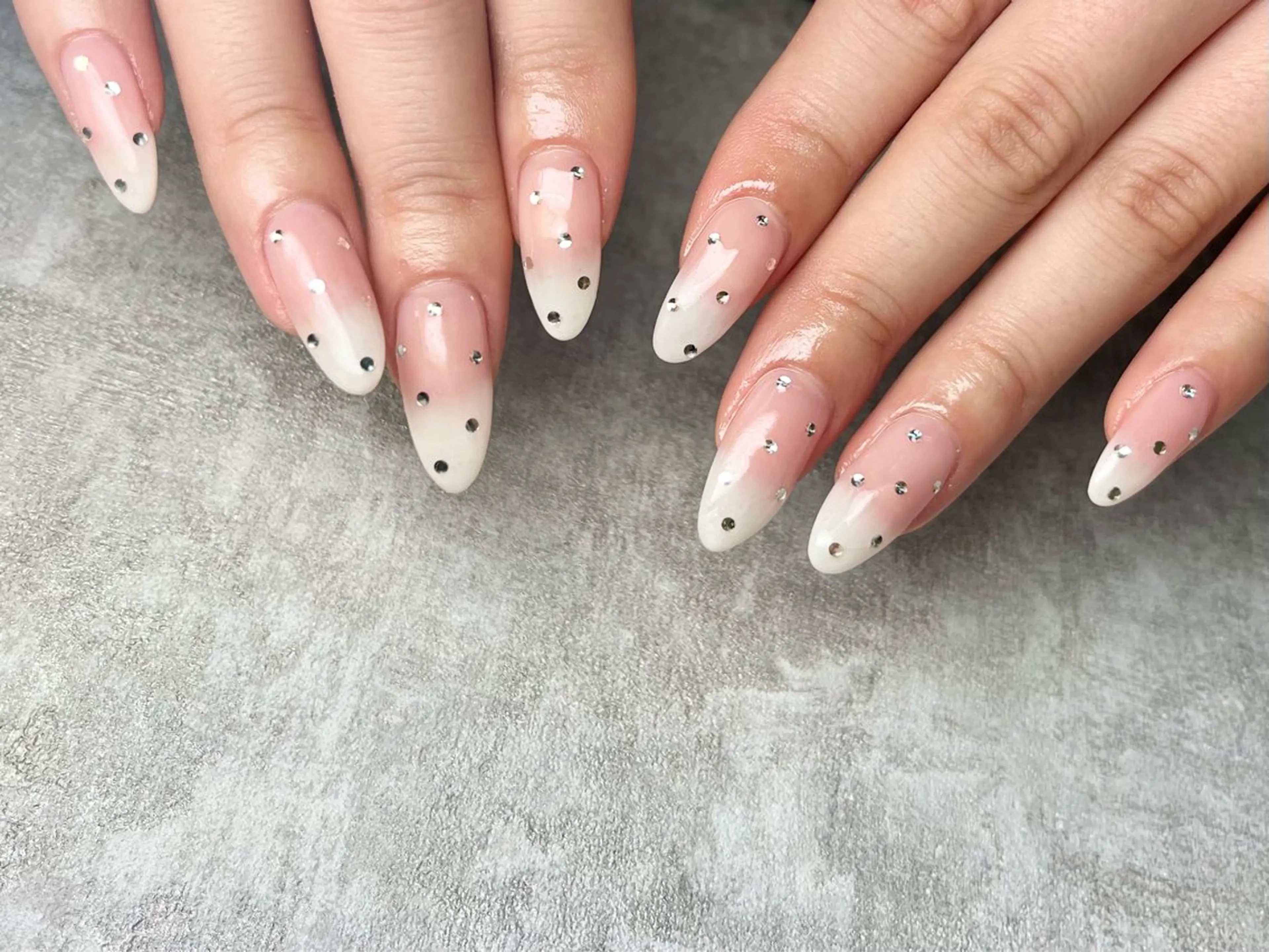 ネイル Queennail 北堀江Yumiのネイルデザイン