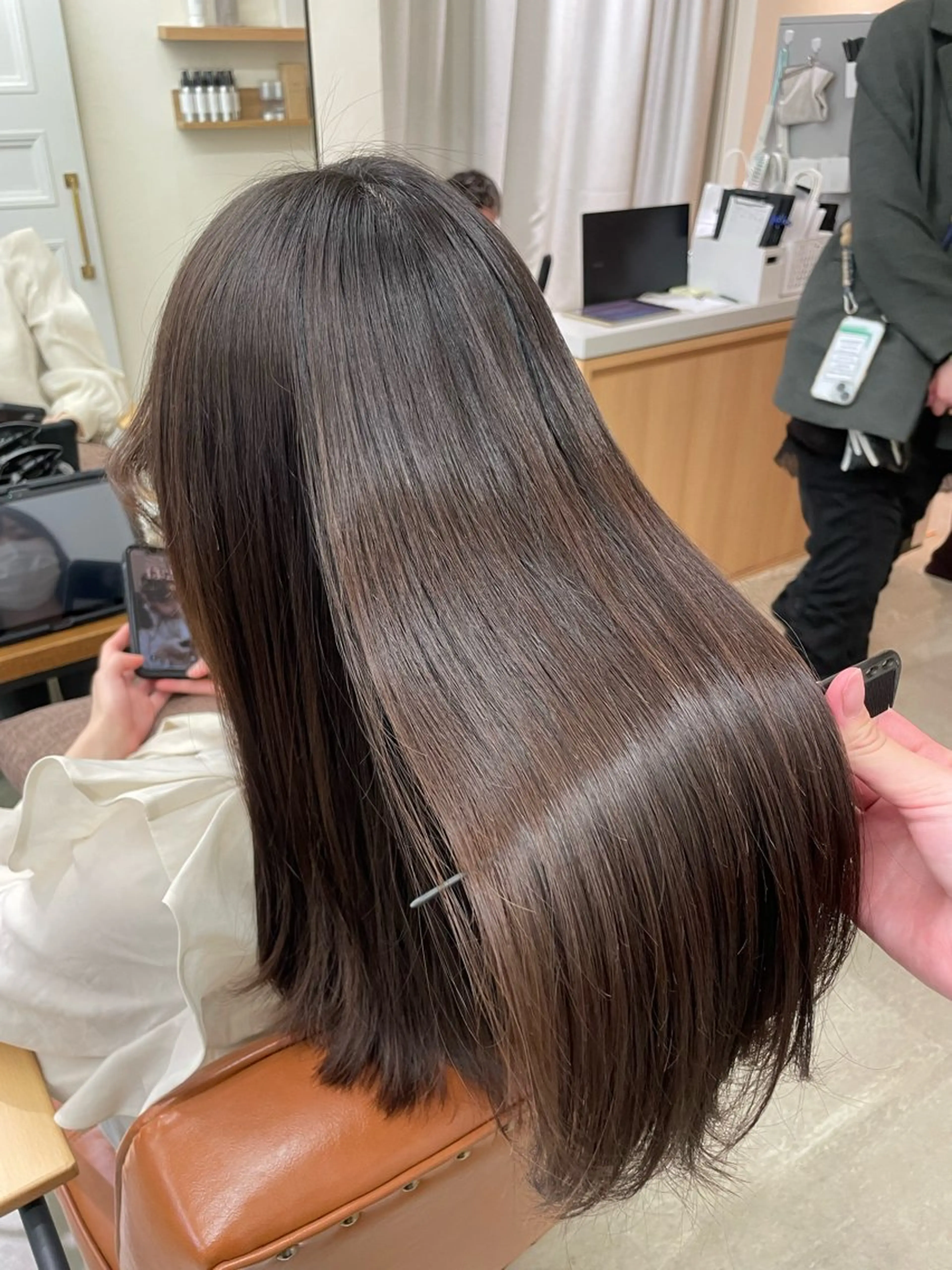 ロング 髪質改善🤍艶カラー ゆいのヘアスタイル