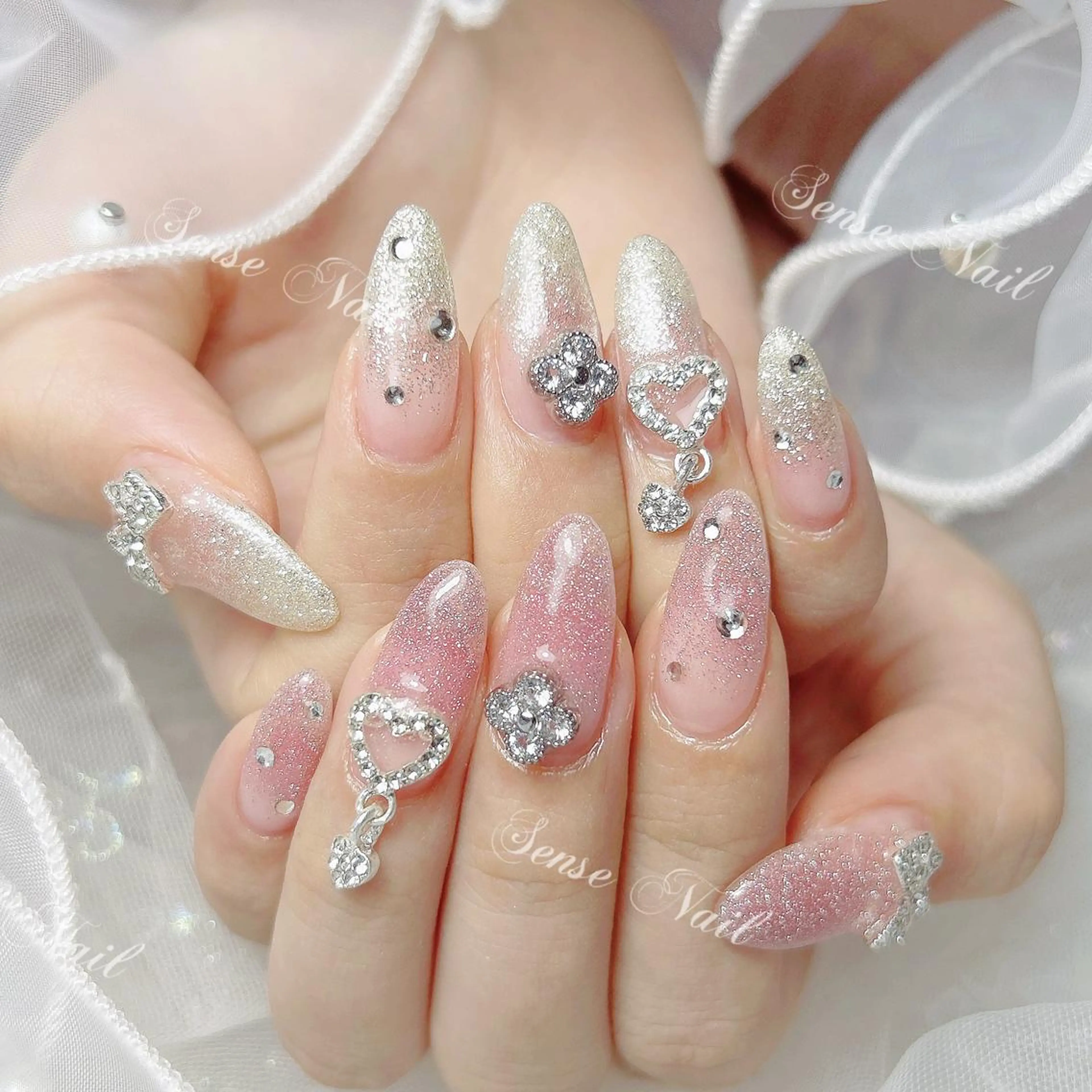 ネイル ハンドネイル 🎀Sense Nail新宿店🎀のネイルデザイン