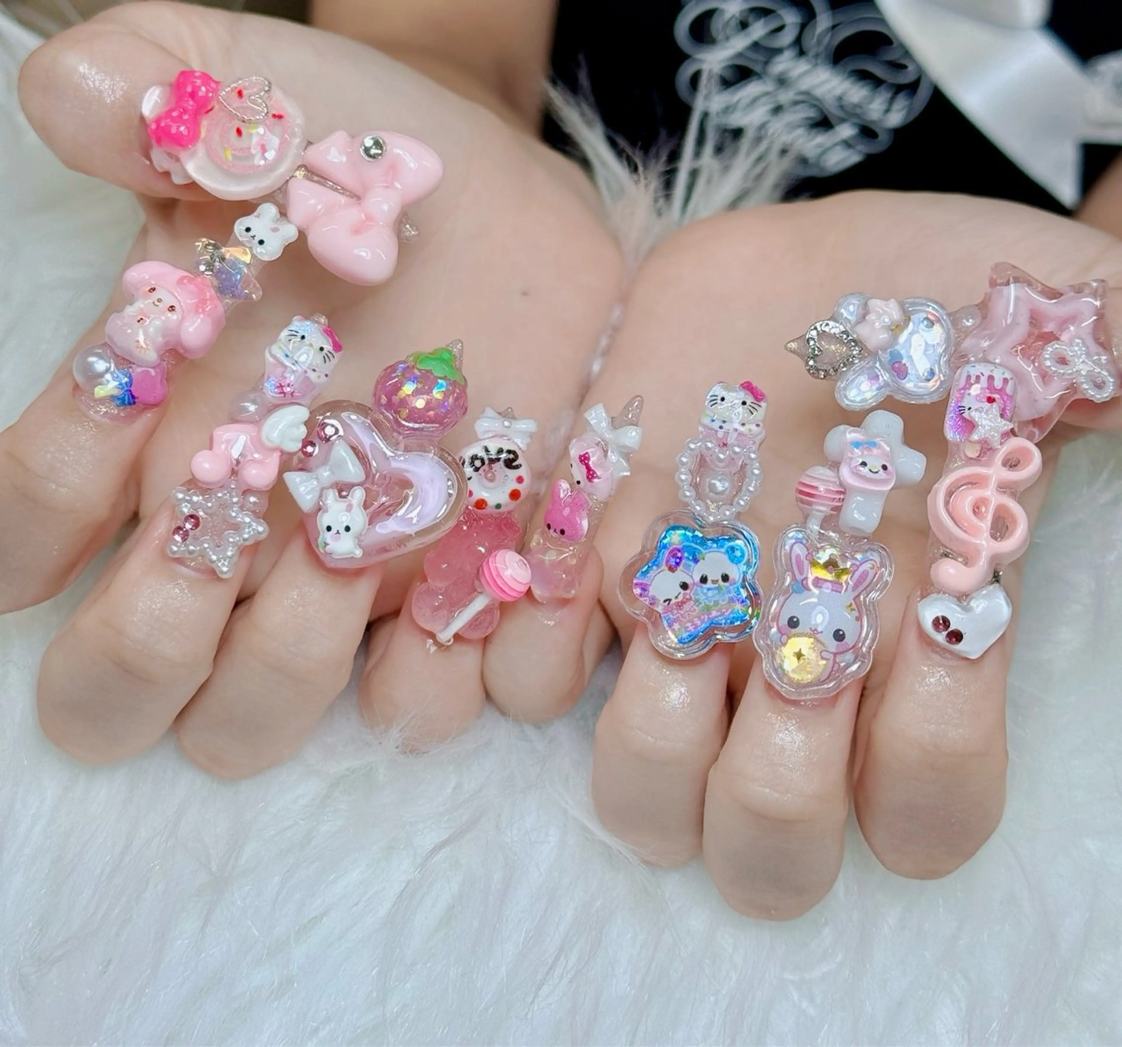 ネイル オーロラネイル チークネイル フットネイル フレンチネイル 韓国ネイル ハンドネイル Lumi Nail 新大久保3‘のネイルデザイン