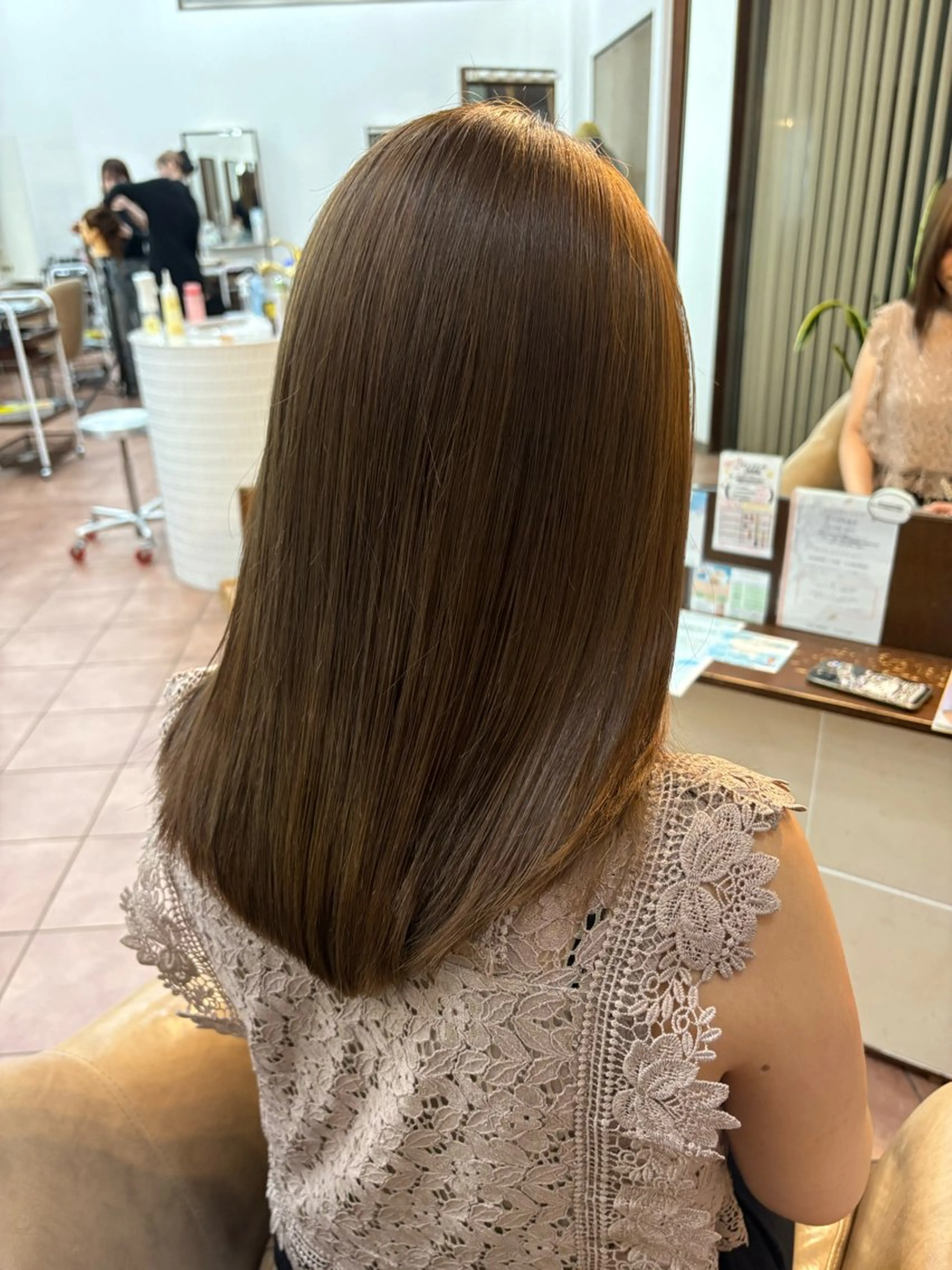 セミロング 髪質改善 カット ヘアカラー オブジェナチュレ所属・出水 裕大のヘアスタイル