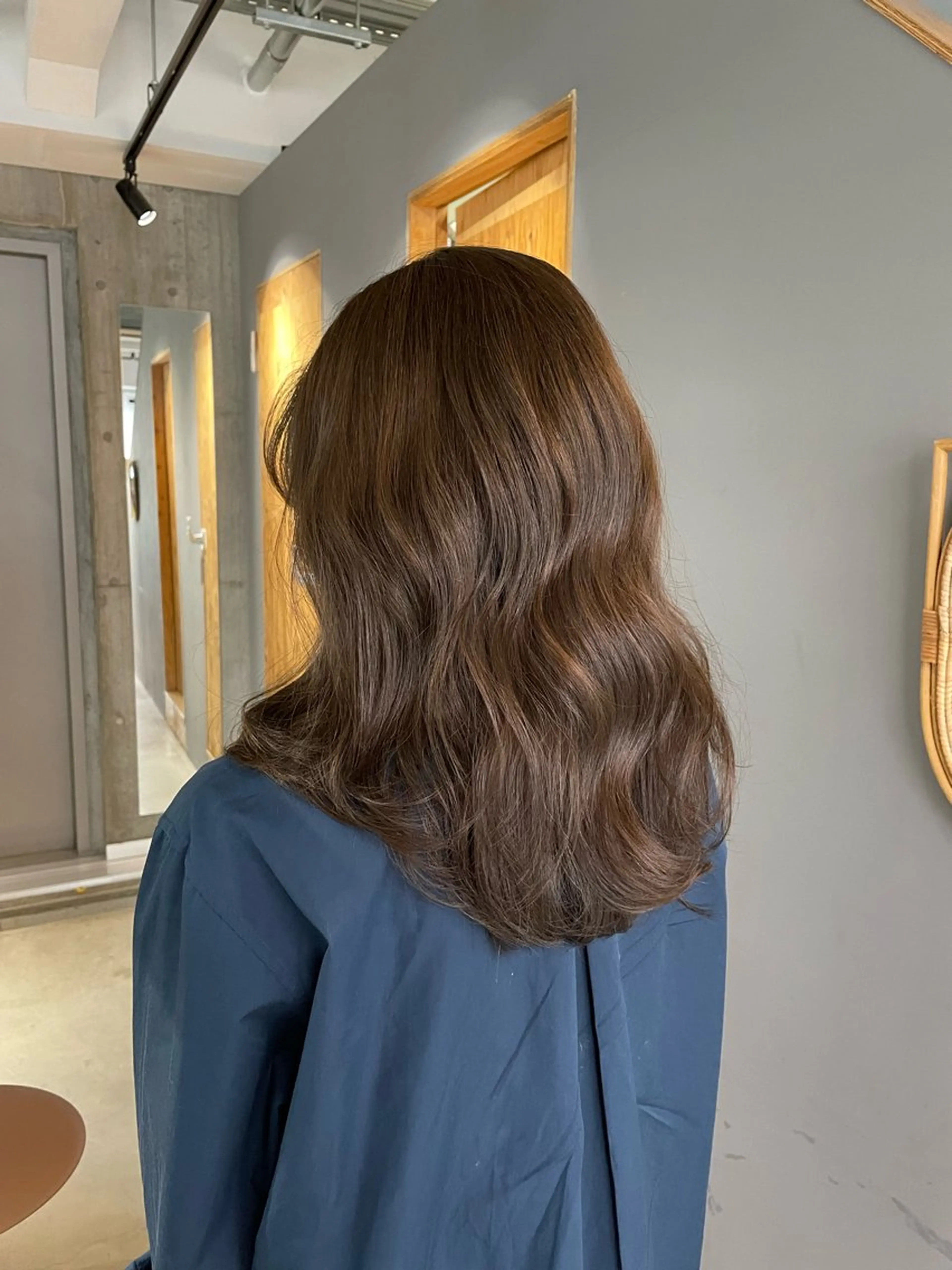 ミディアム カラー ベージュカラー オリーブベージュ カット ヘアカラー トリートメント ヘッドスパ noa ♡のヘアスタイル