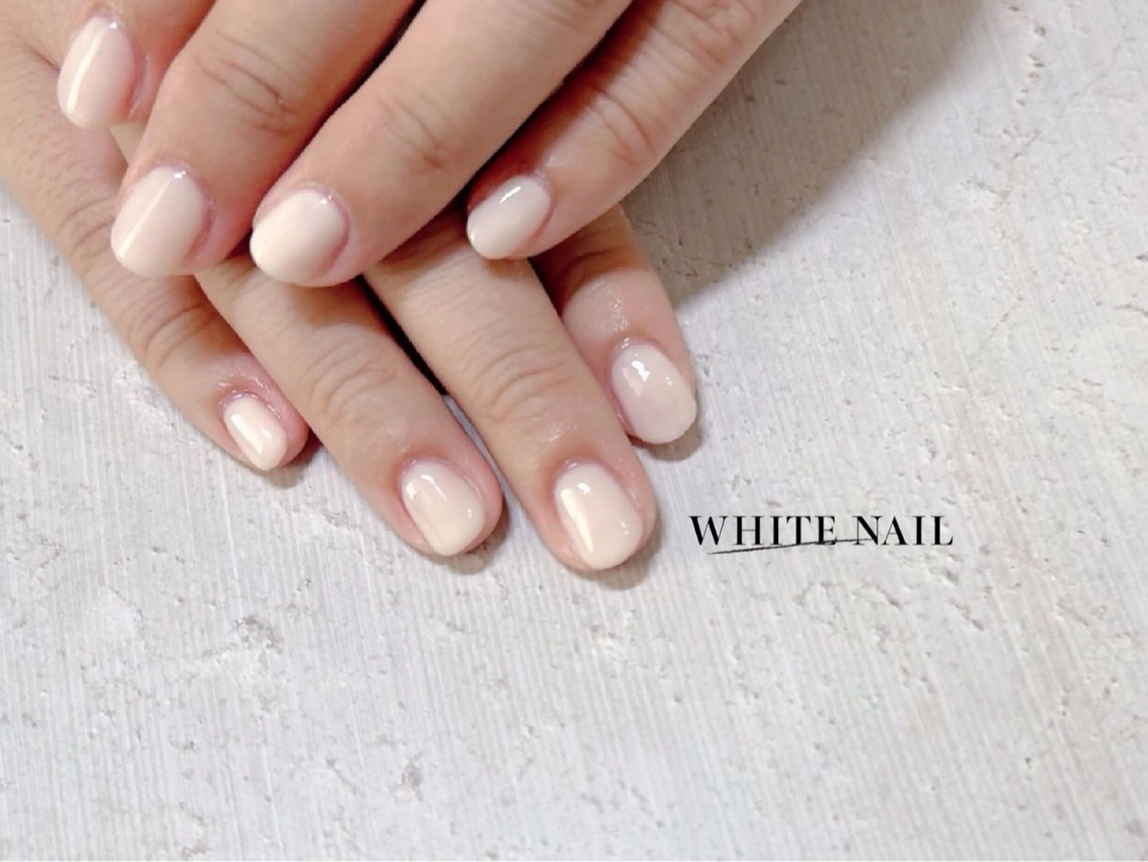 ネイル ワンカラーネイル ハンドネイル WHITE NAIL ホワイトネイルのネイルデザイン