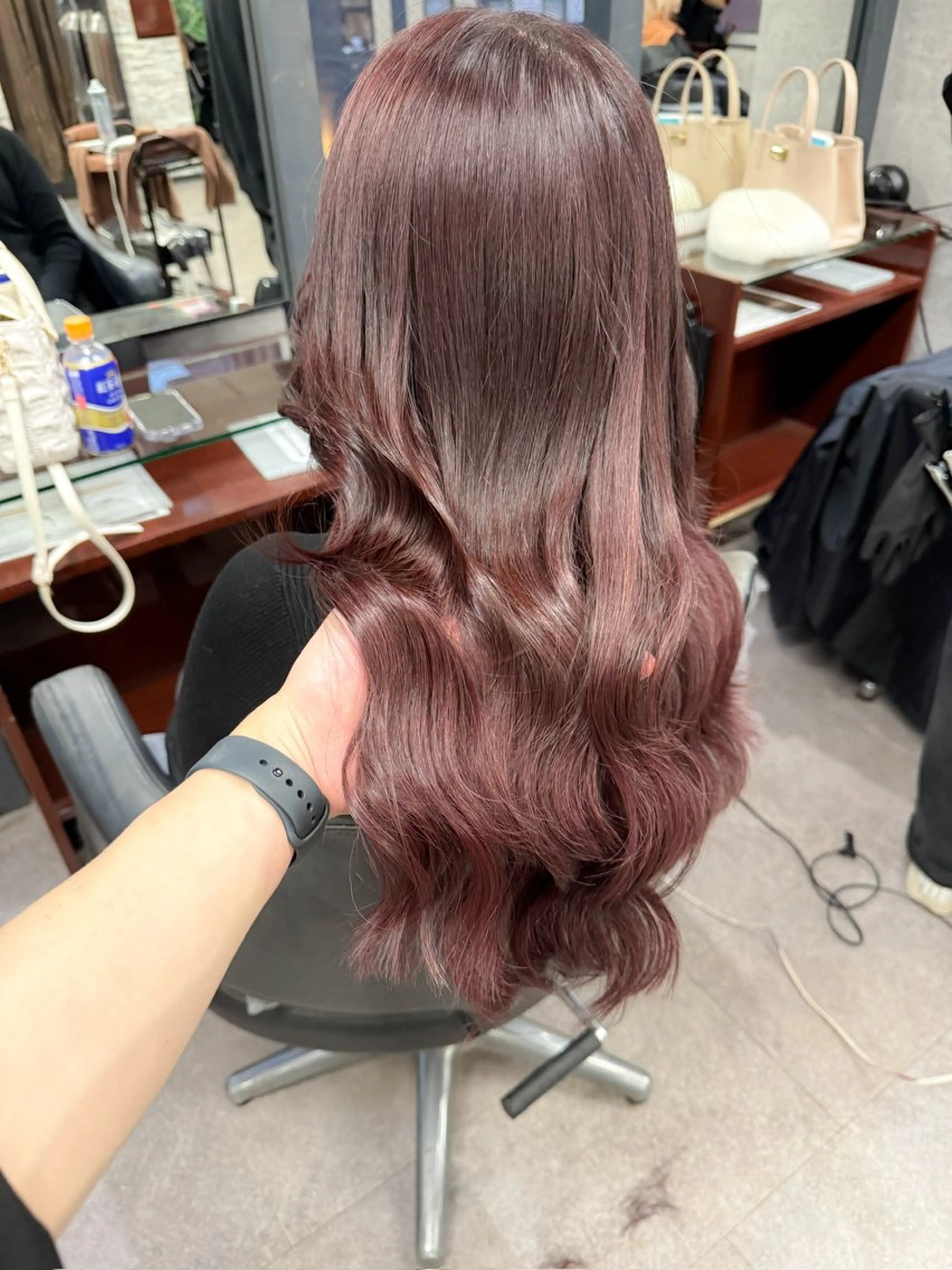 ロング カラー カット ヘアカラー トリートメント エクステ ブリーチエクステ 🎩カズキ🎩のヘアスタイル