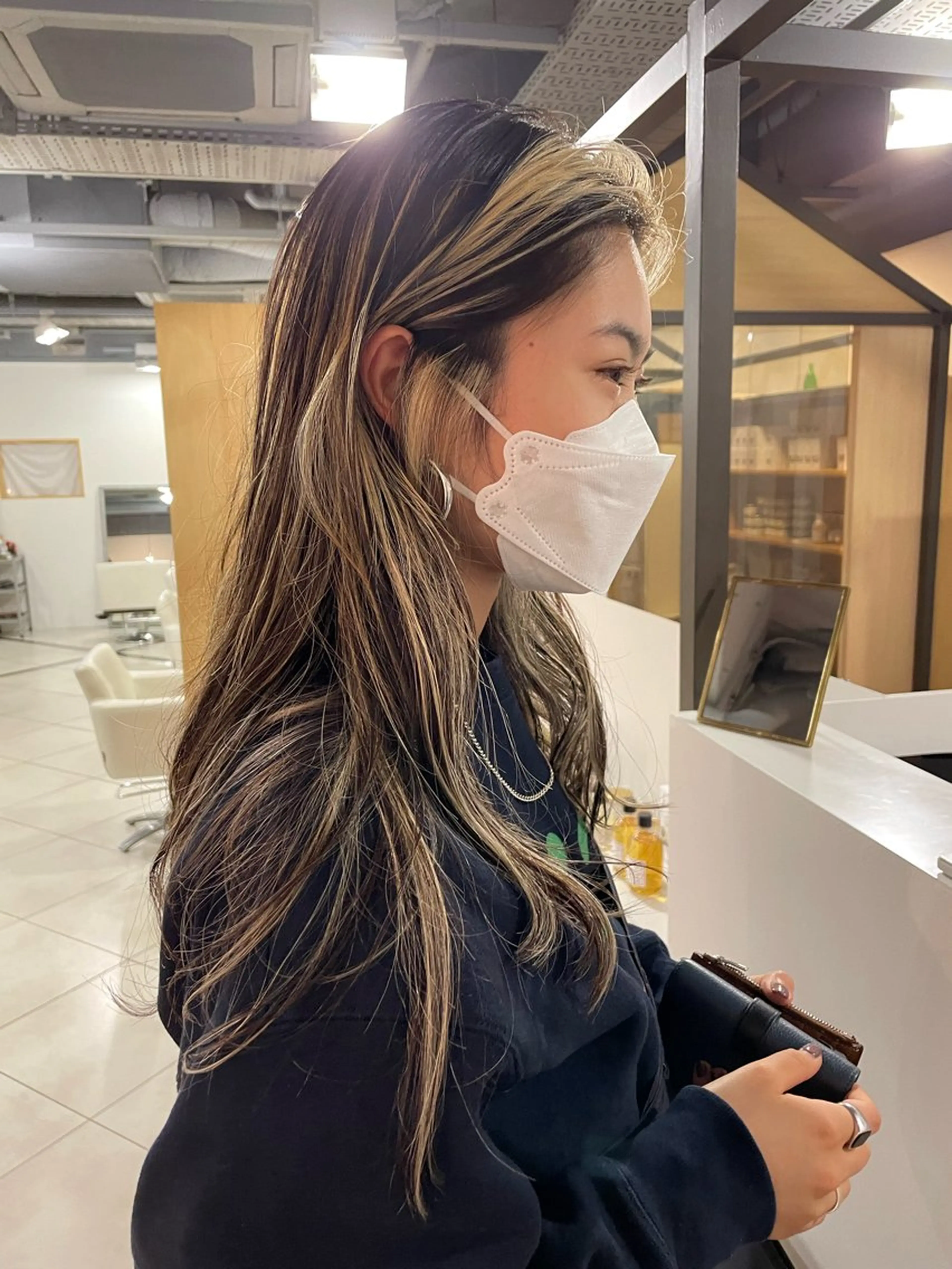 セミロング カラー バレイヤージュ デザインカラー レイヤーカット ヘアカラー 🌈前田ジュン /ショート/似合わせのヘアスタイル