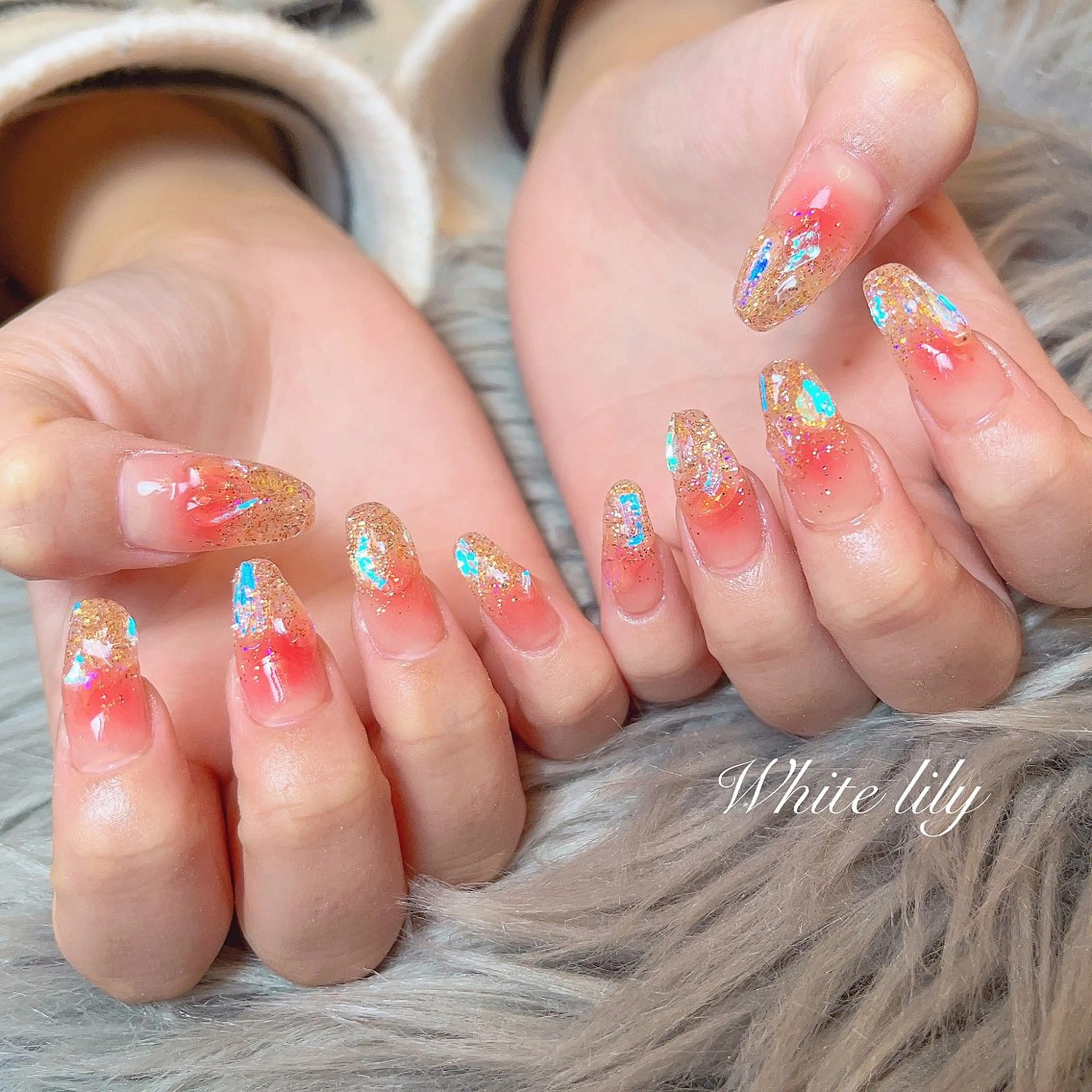 ネイル ハンドネイル White lily所属・牧田 雅世のネイルデザイン
