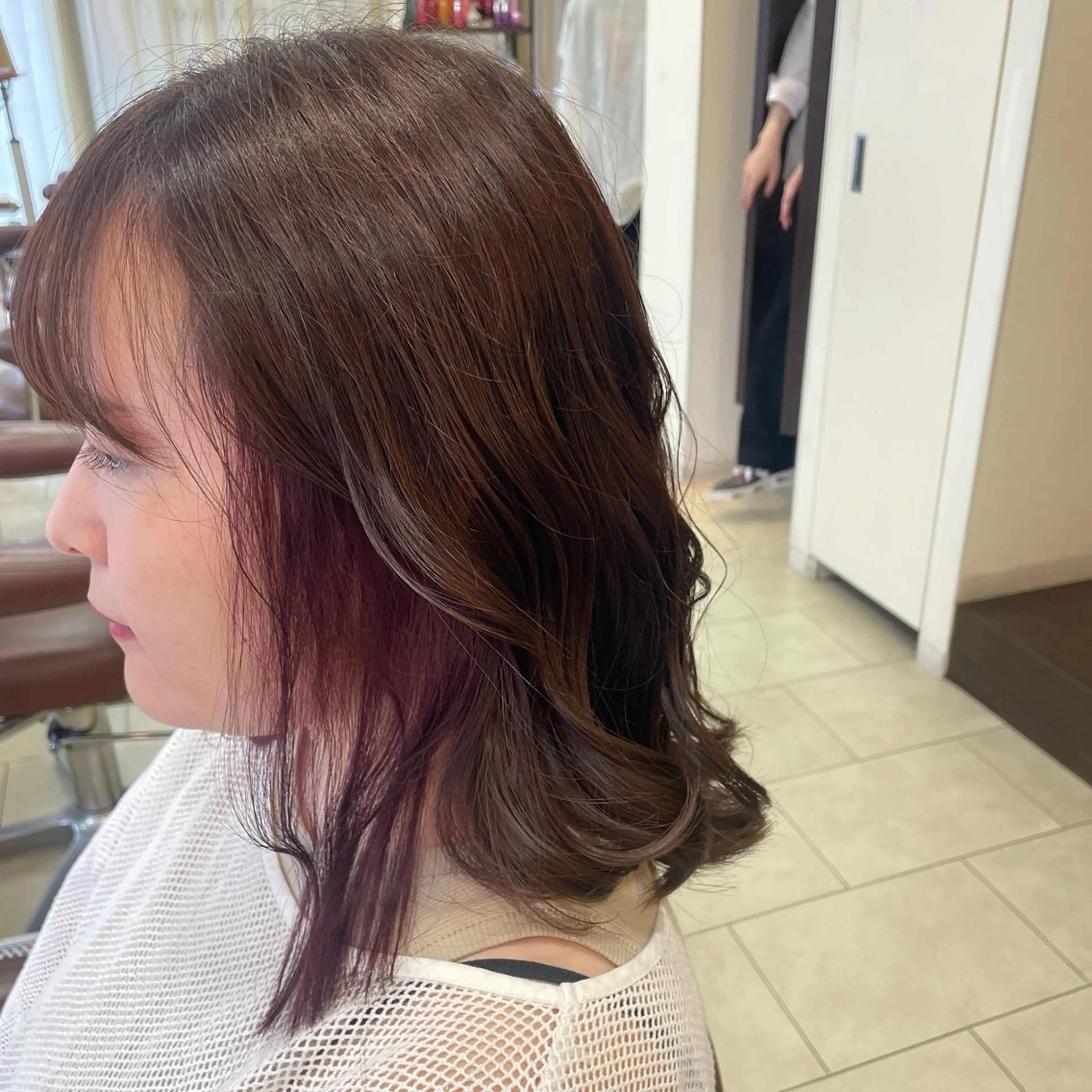 ミディアム カラー 西村 亜弥のヘアスタイル