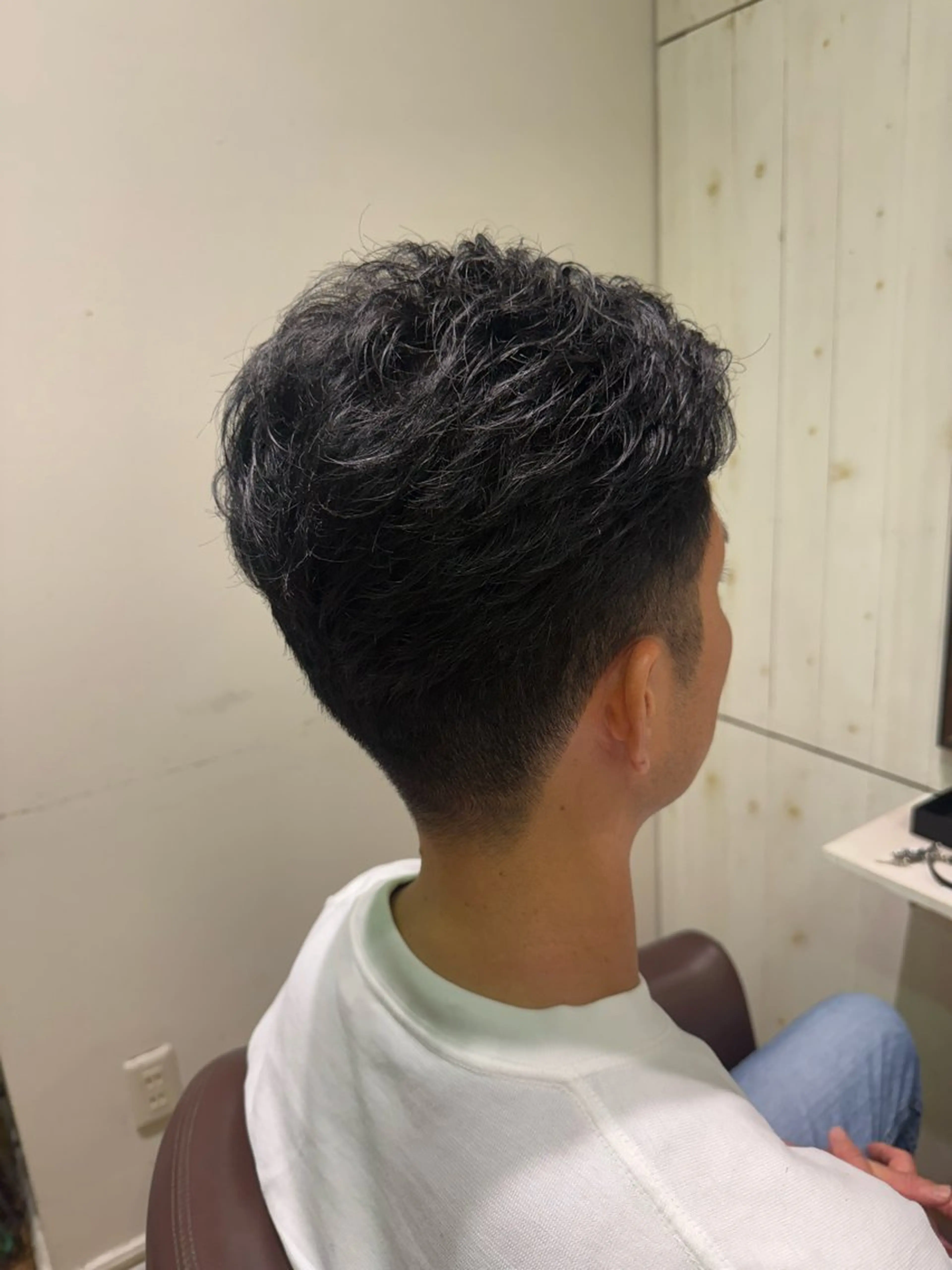 ショート メンズ くせ毛 ショートヘア 溝口 槙里也のヘアスタイル