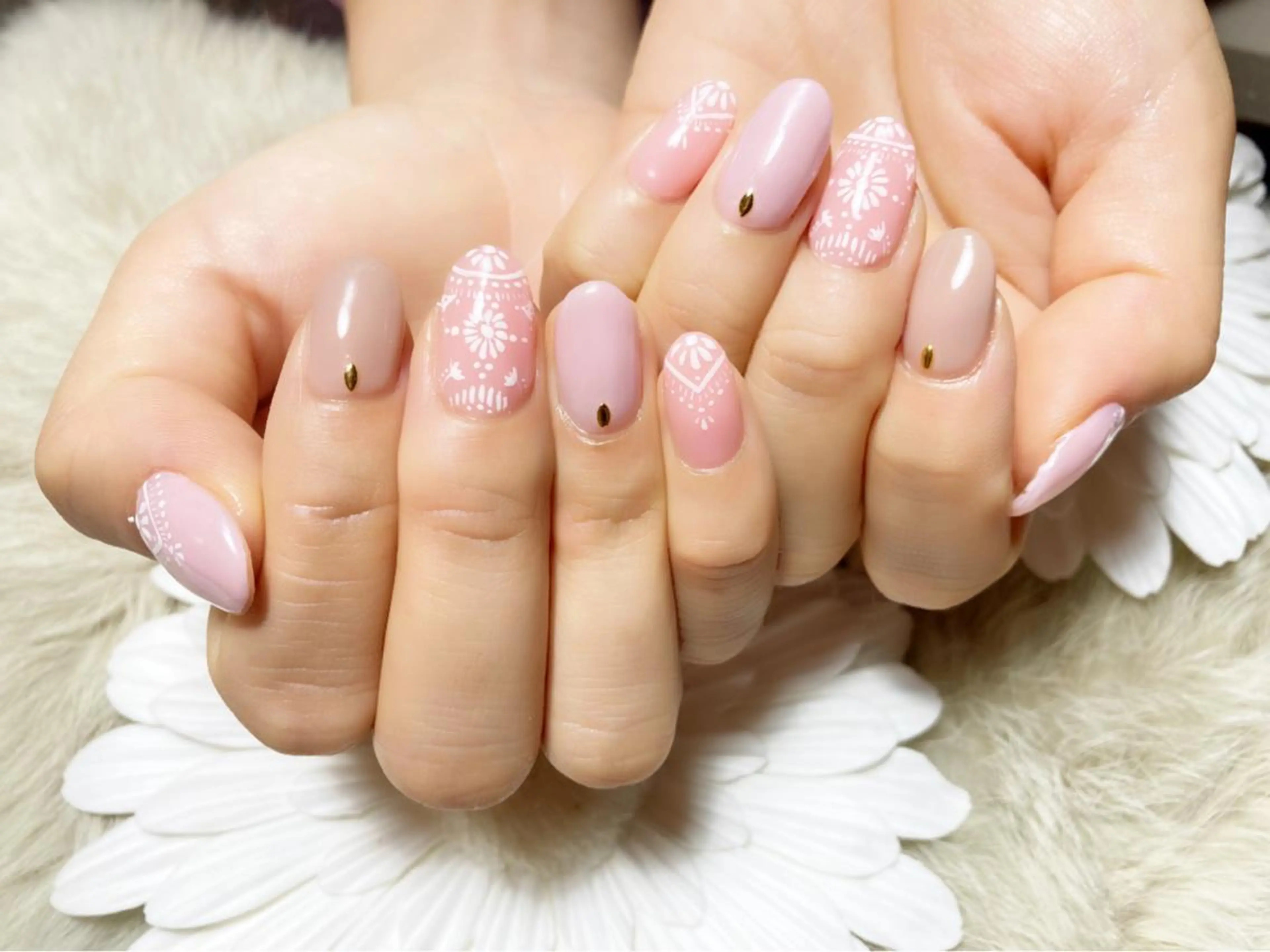 ネイル Yakko pas á pasのネイルデザイン