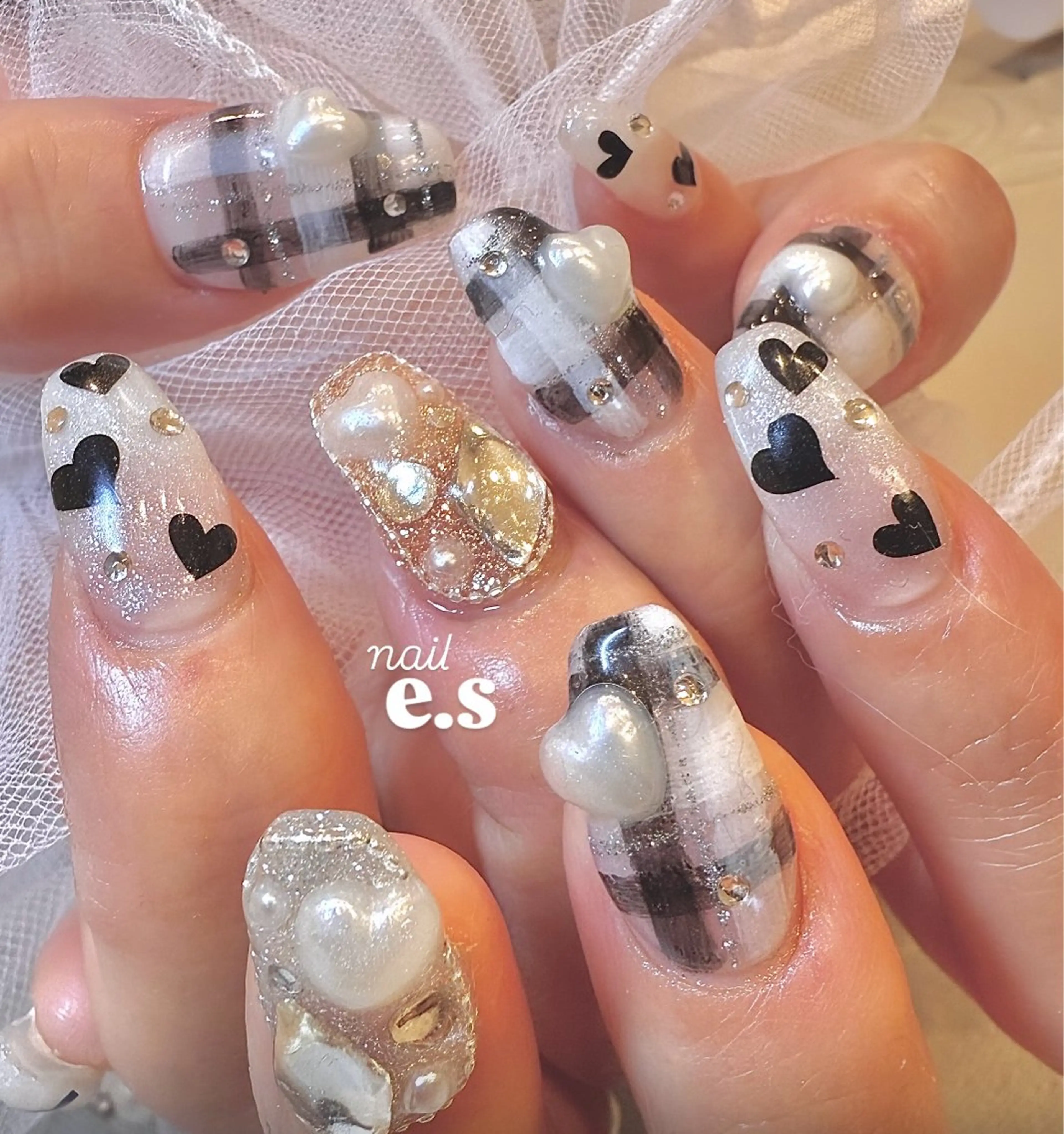 ネイル ジェルネイル ハンドネイル nail e.sのネイルデザイン
