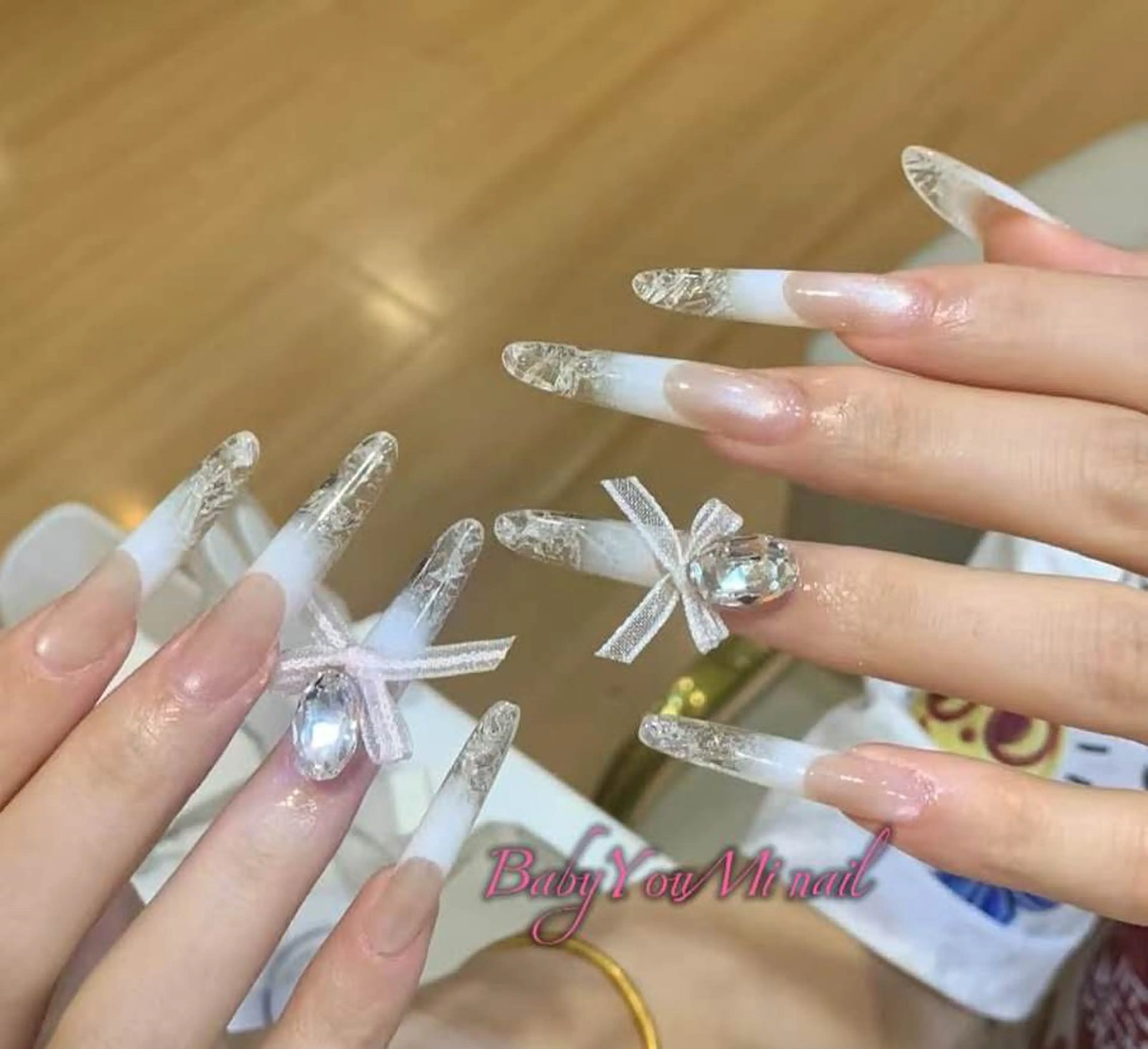 ネイル オーロラネイル フラワーネイル フットネイル フレンチネイル ジェルネイル ハンドネイル BabyYouMi ねねのネイルデザイン