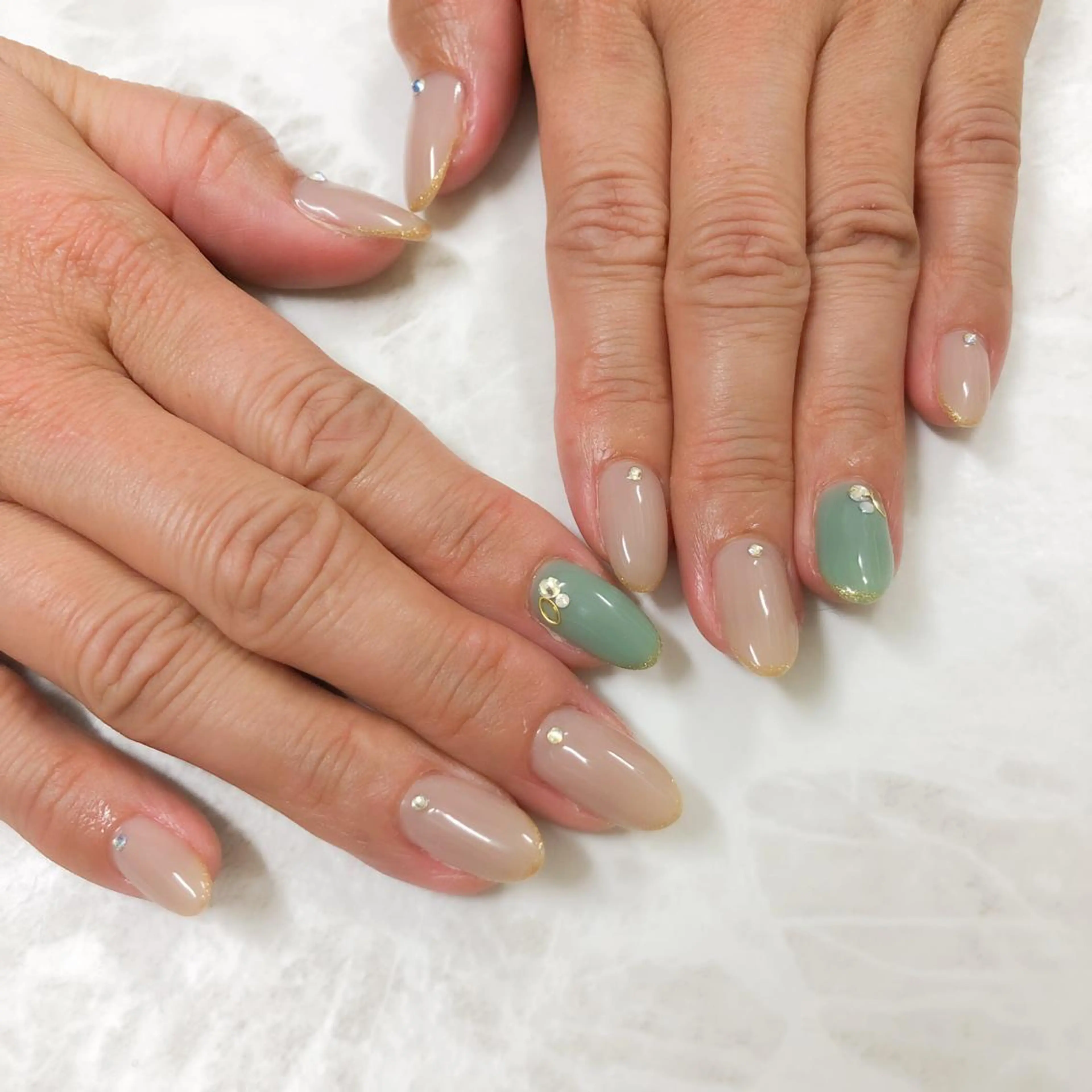 ネイル 黒沢 直子のネイルデザイン