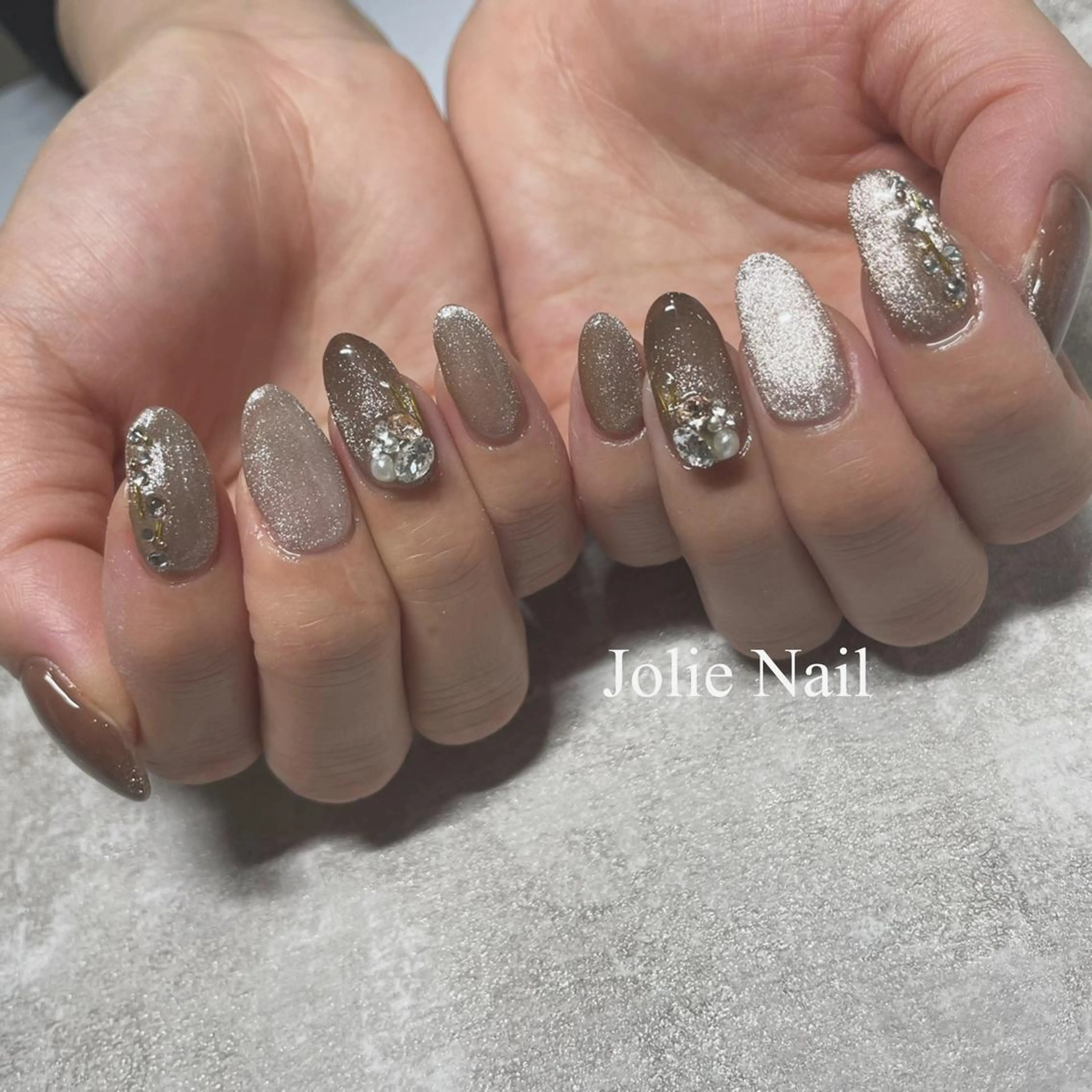 ネイル ビューティ サロンMIORAのマツエク・マツパデザイン