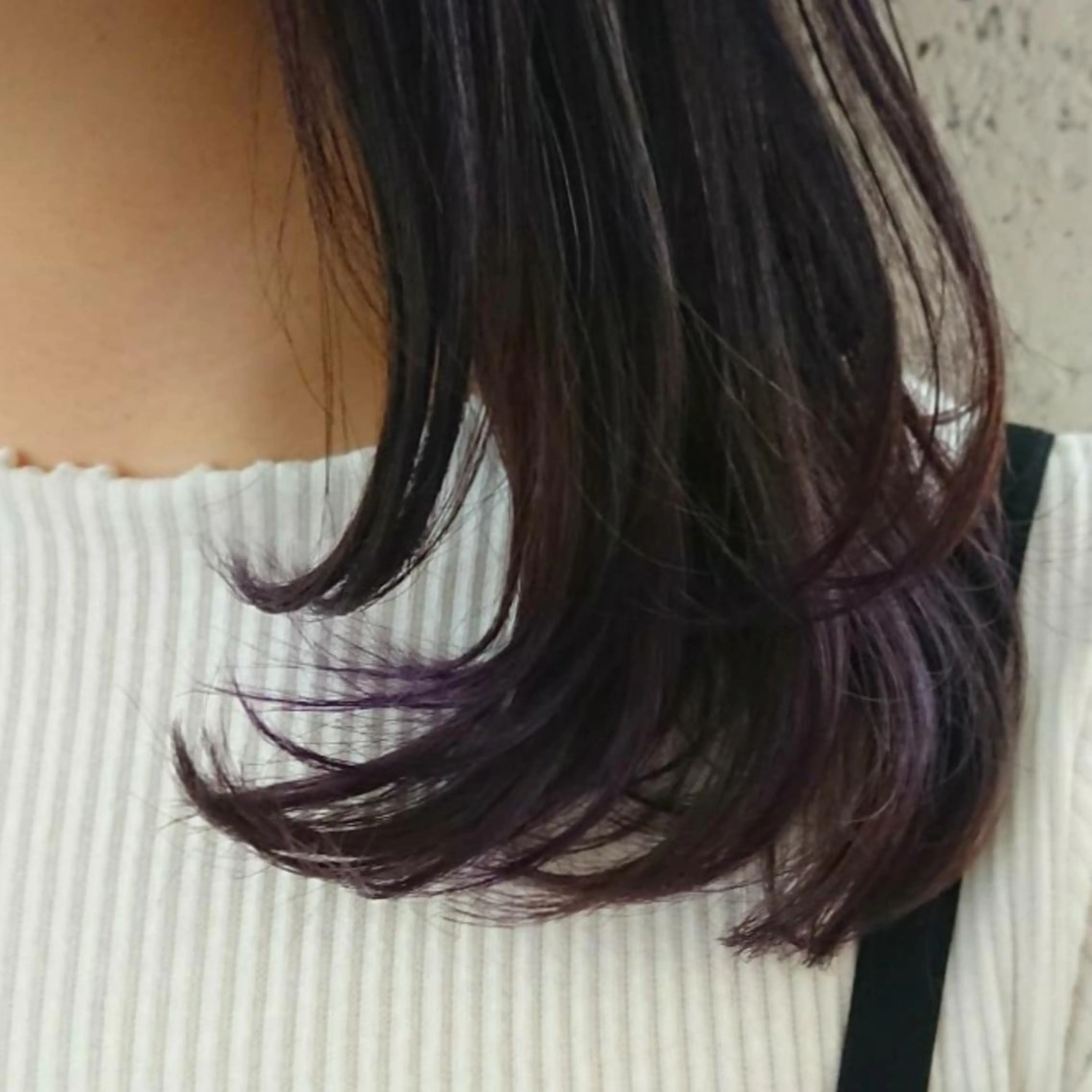 ミディアム ヘアアレンジ カラー パーマ ブリーチ デザインカラー ハイトーンカラー ラベンダーカラー 縮毛矯正 カット ヘアカラー トリートメント かわい ゆうな 髪質改善/縮毛矯正のヘアスタイル