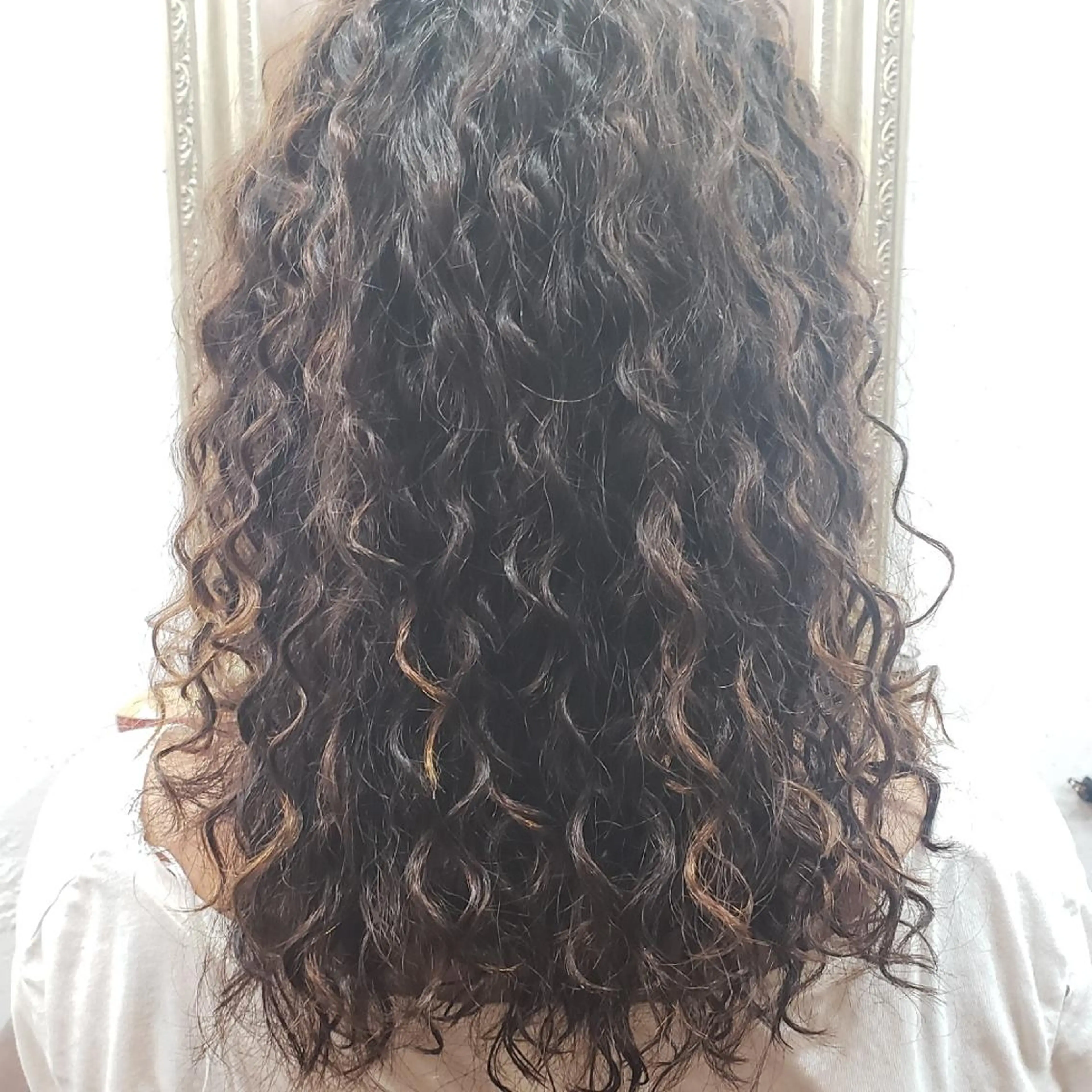 ロング パーマ カット パーマ AngeBay.NaHa所属・饒平名 知也のヘアスタイル