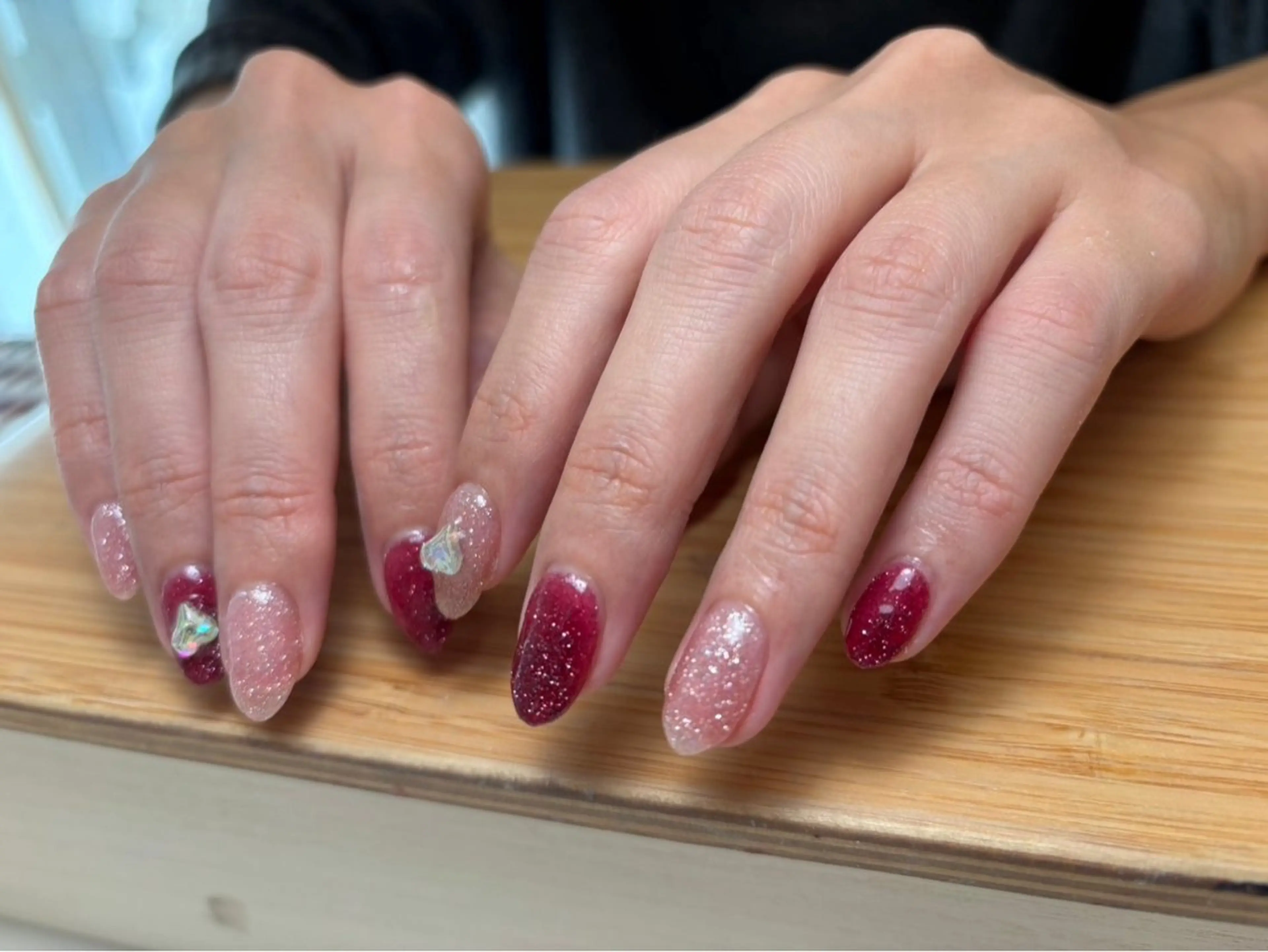 ネイル ハンドネイル VIVA NAIL所属・自爪を傷つけない フィルイン3500円のネイルデザイン