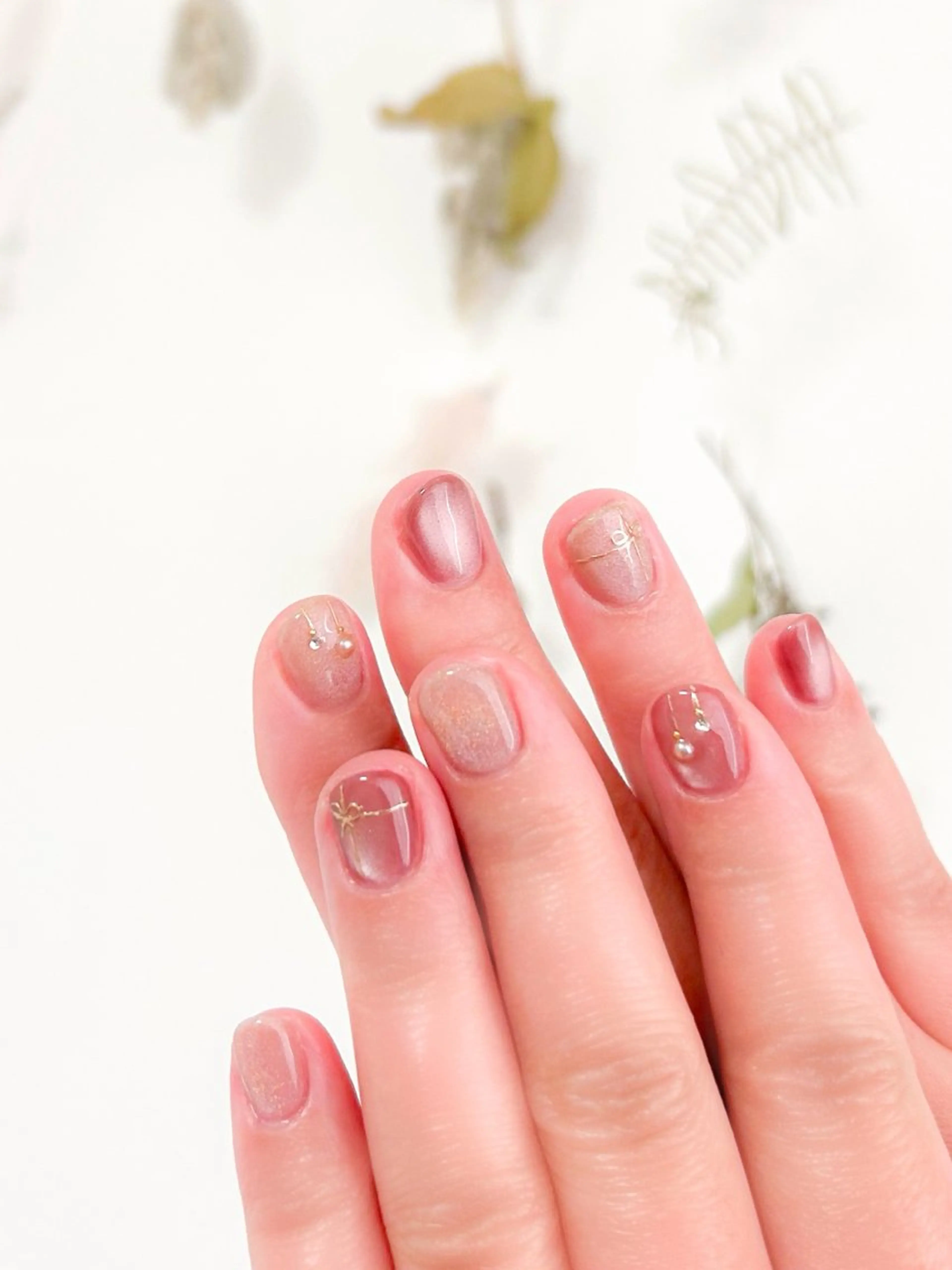 ネイル Lilly nail Mikuのネイルデザイン