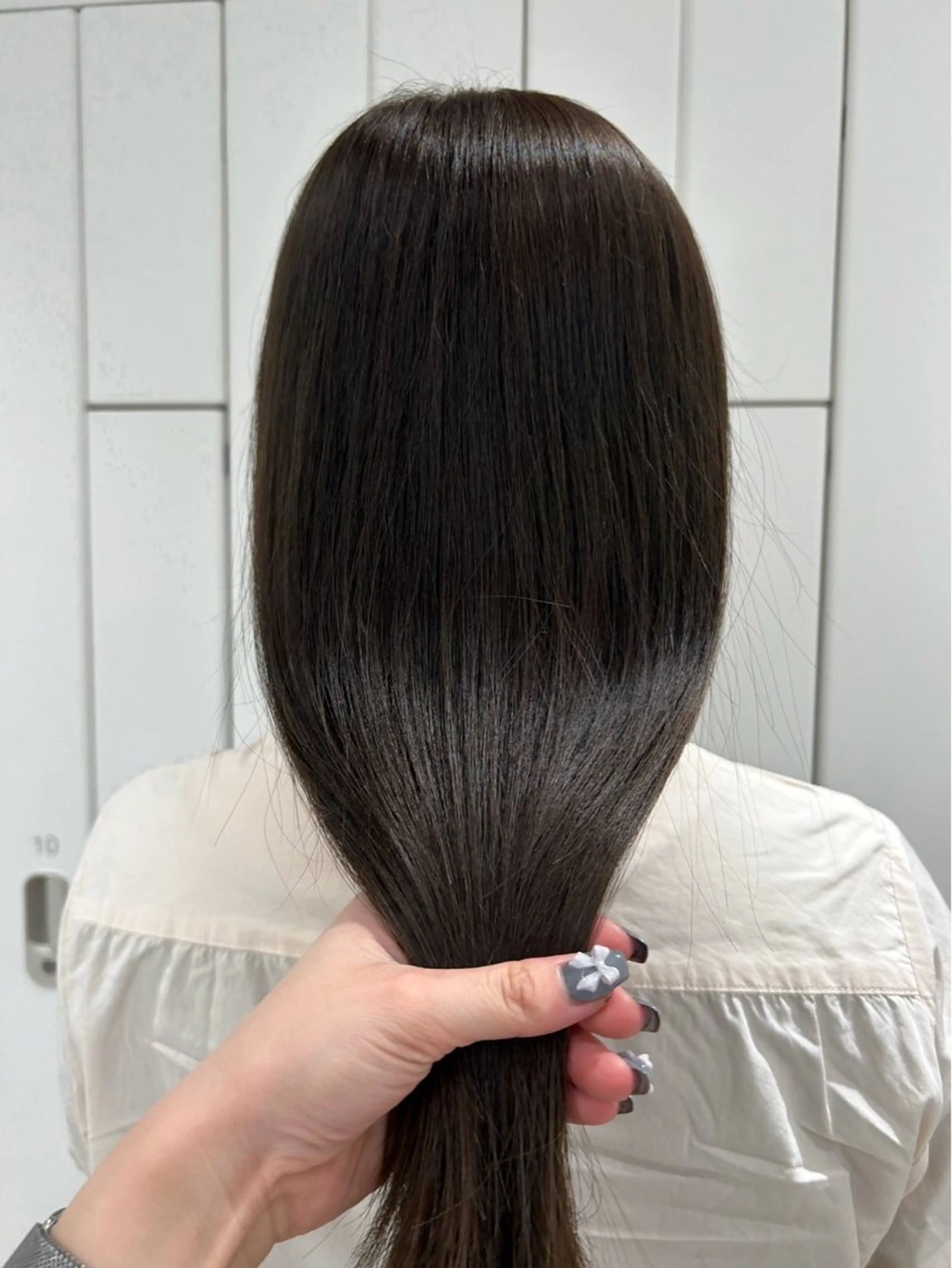 ロング 平居 舞白のヘアスタイル