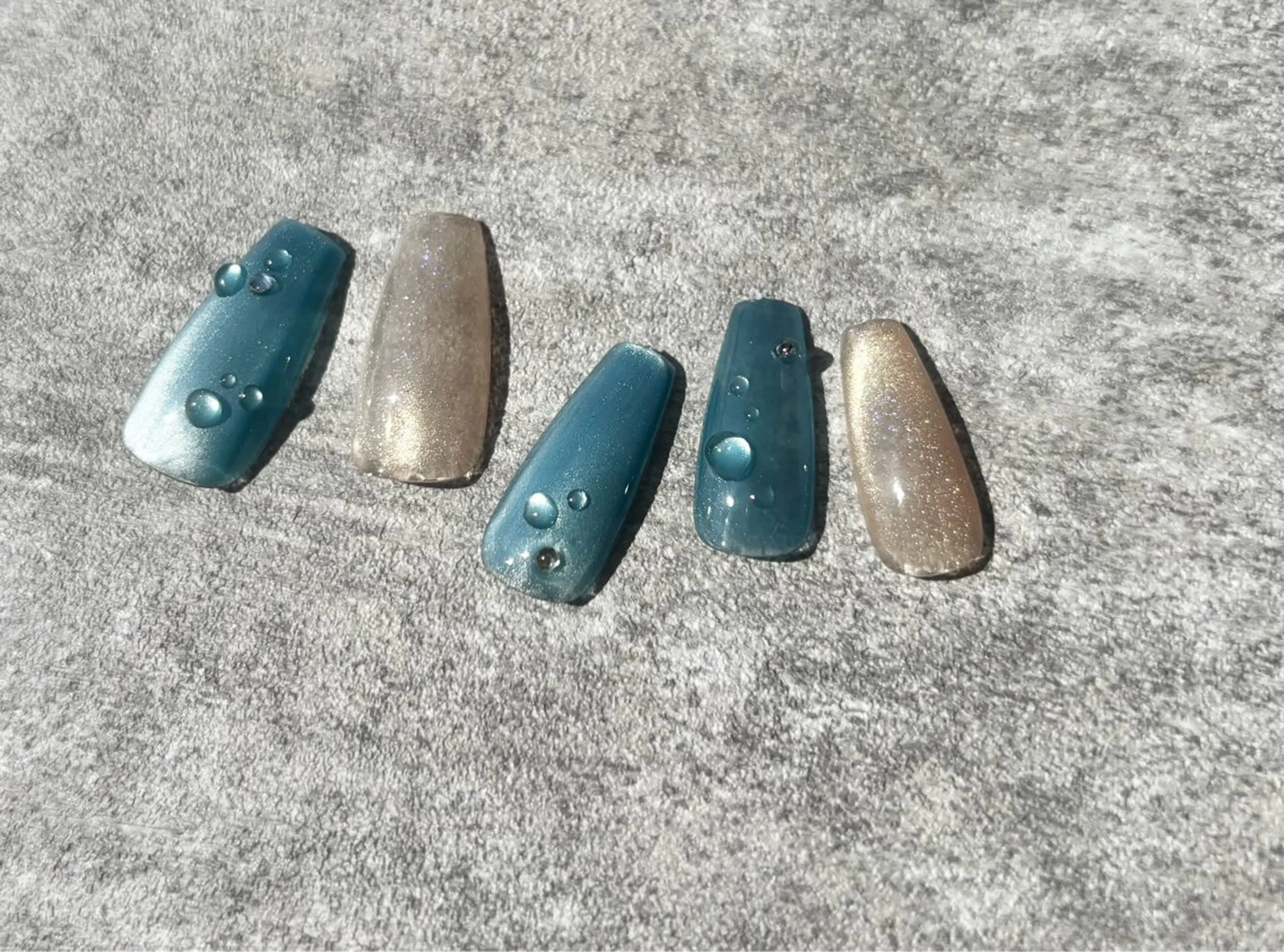 ネイル ハンドネイル AXSIA NAILのネイルデザイン