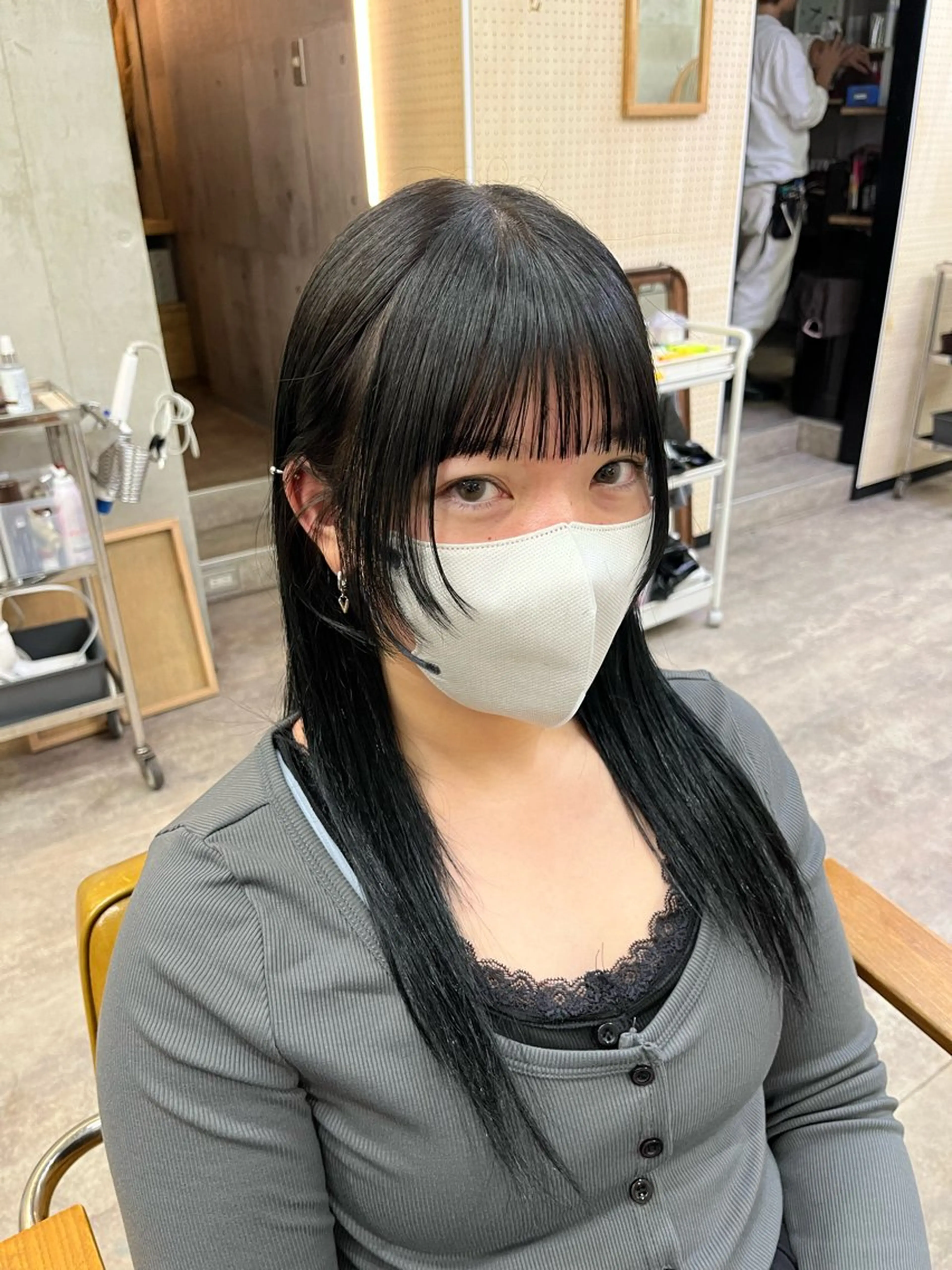 セミロング カラー ベージュカラー ブリーチ ケアブリーチ 透明感カラー ダブルカラー カット SALT WATER所属・🫐 𝐌𝐚𝐨 🫐似合わせcutのヘアスタイル