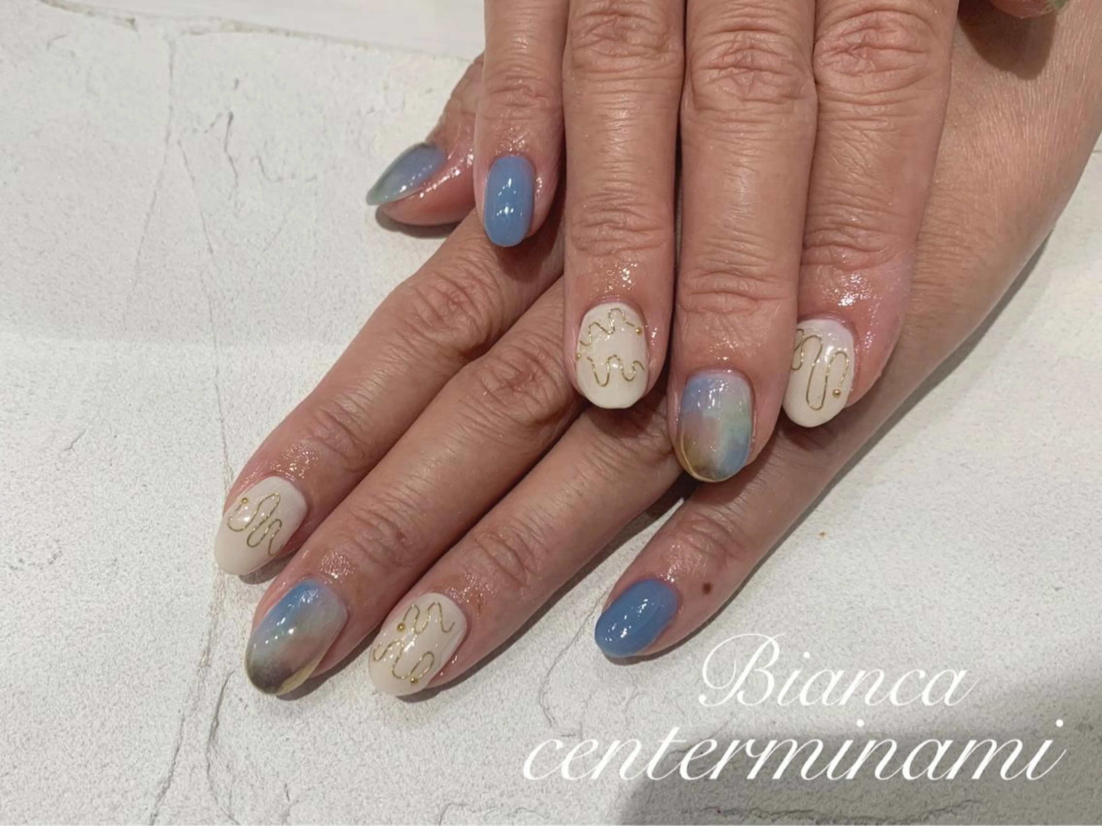 ネイル ニュアンスネイル ハンドネイル Bianca KIKUTIHARAのネイルデザイン