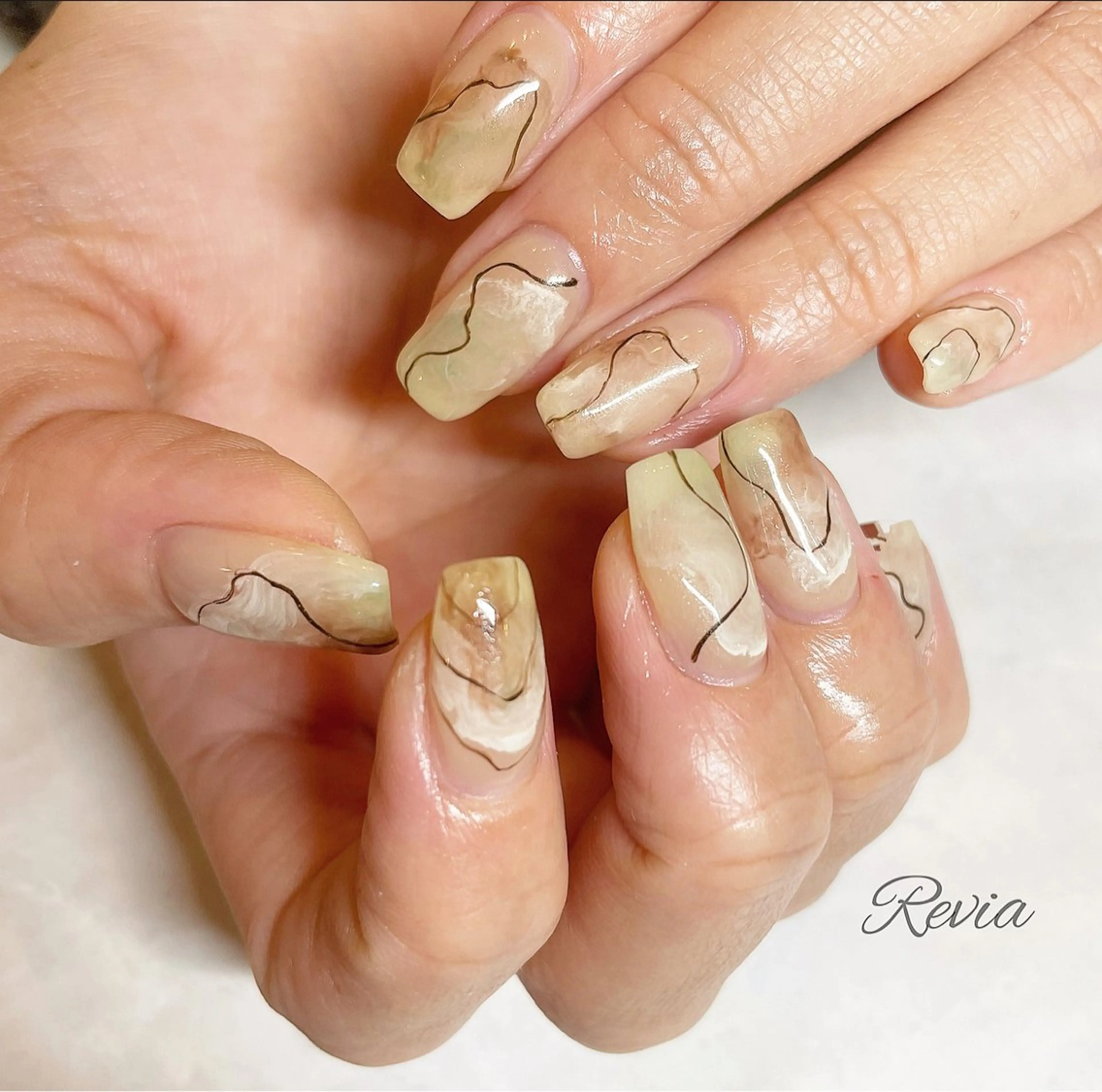 ネイル ハンドネイル revia所属・ERI Nailistのネイルデザイン