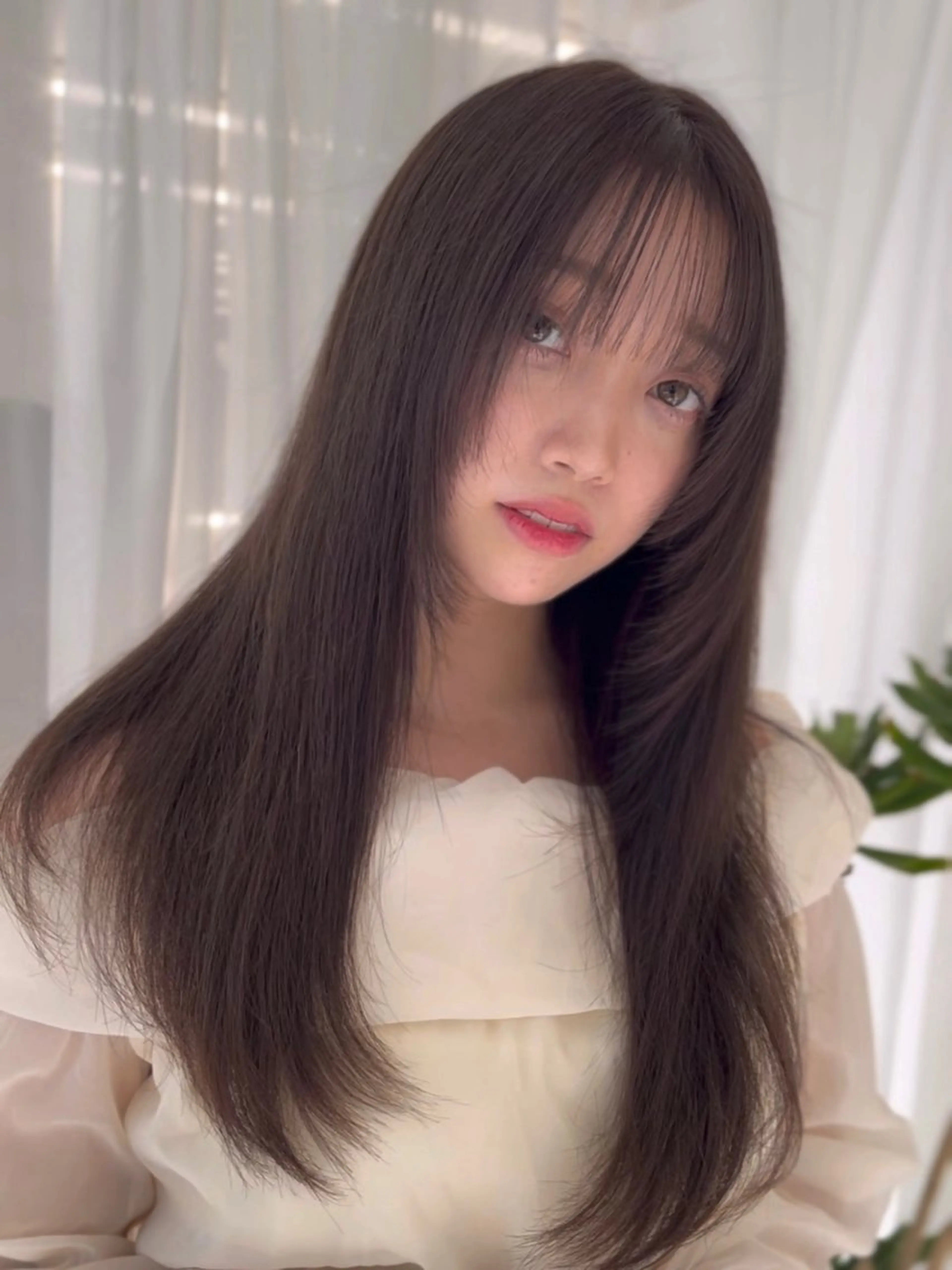 セミロング カラー パーマ ヘアアレンジ メンズ メンズ韓国風 イルミナカラー 髪質改善 韓国風ヘア レイヤーカット 韓国ヘア×顔まわり 🇰🇷和知拓郎のヘアスタイル