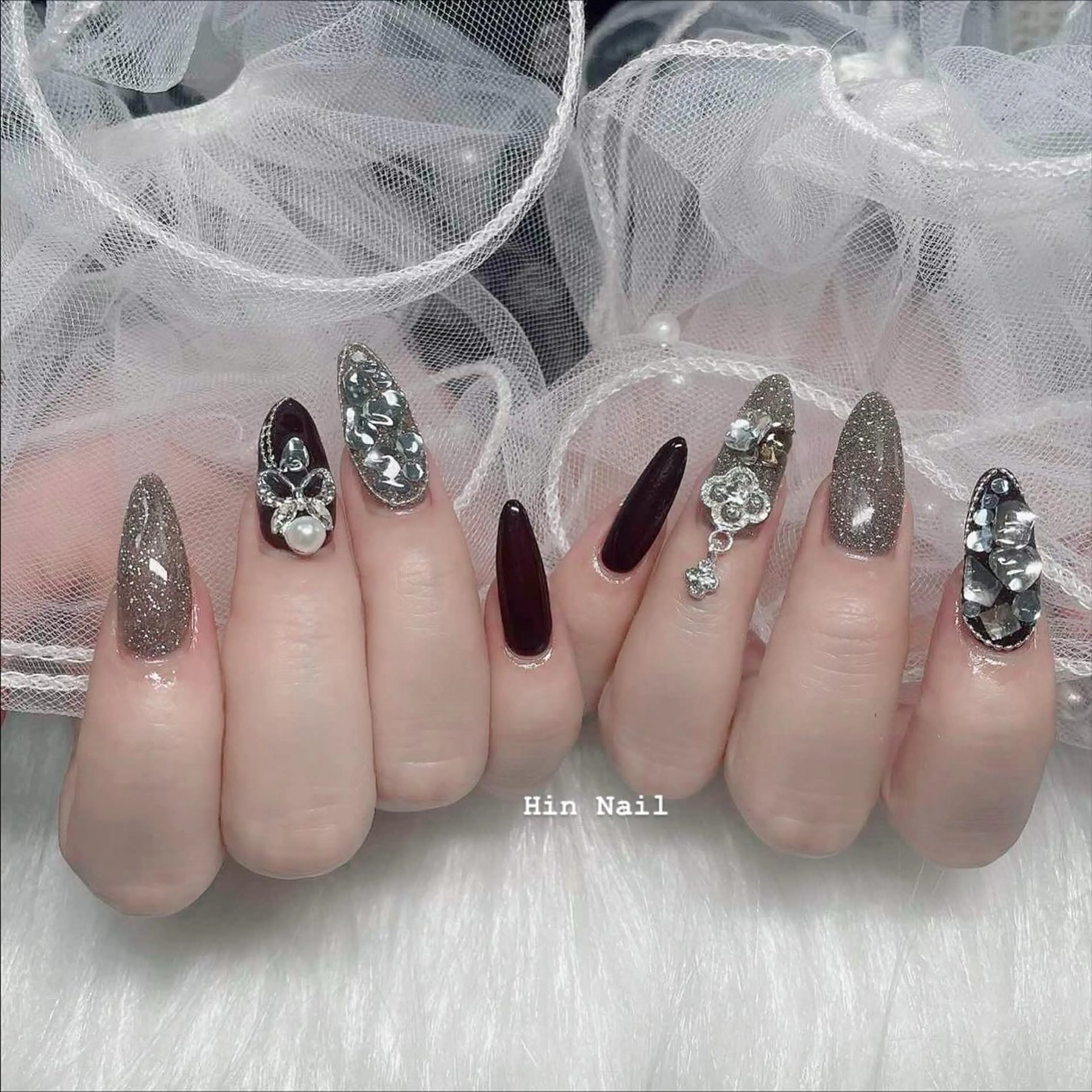 ネイル ハンドネイル HIN NAILのネイルデザイン