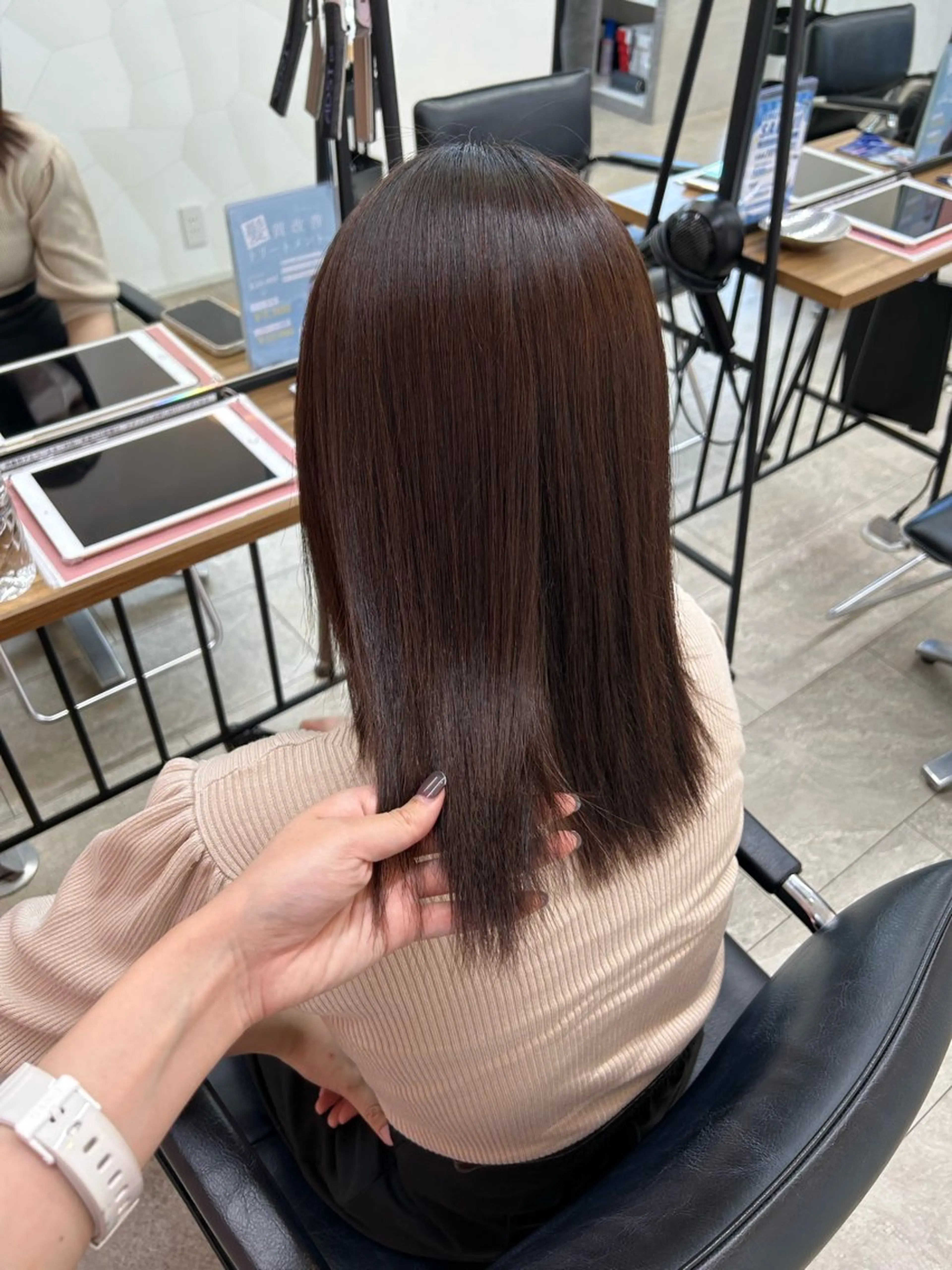 ミディアム ヘアカラー suehiro yunaのヘアスタイル