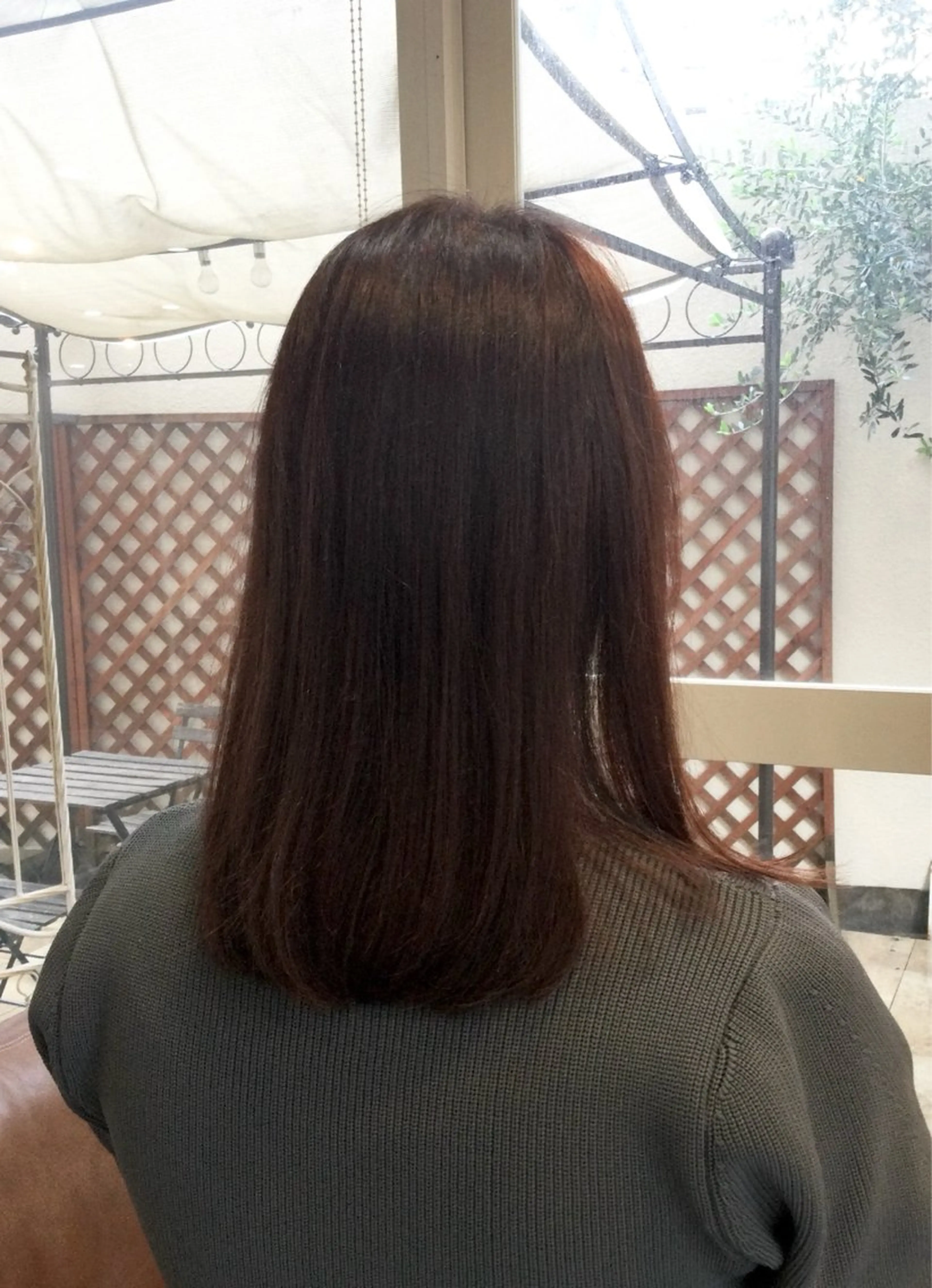 セミロング カラー レッドカラー カット ヘアカラー トリートメント 三 浦のヘアスタイル