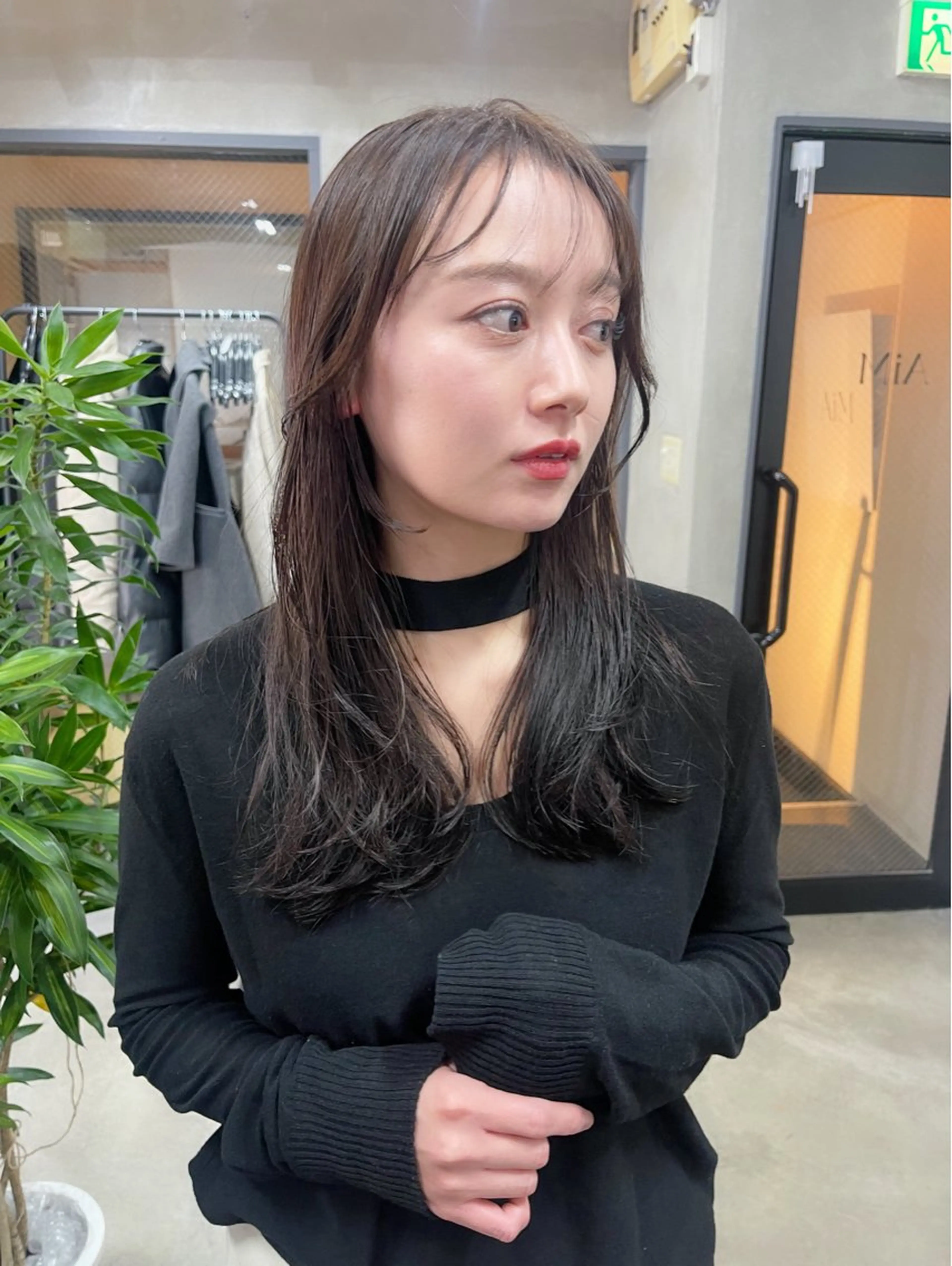 セミロング レイヤーカット カット ヘアカラー トリートメント AiM 大名のヘアスタイル